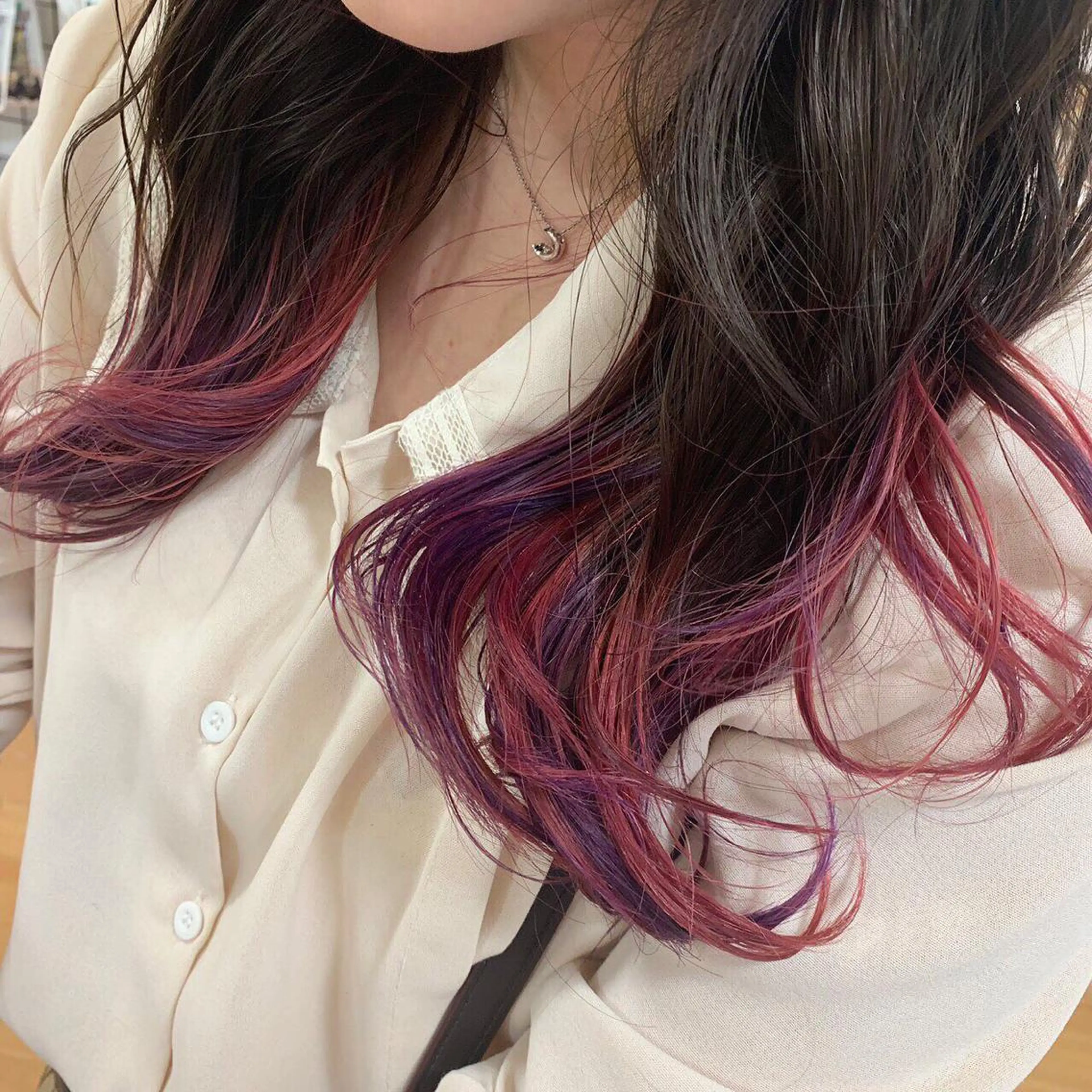 ロング カラー 🌈re-room EIKI🇰🇷のヘアスタイル