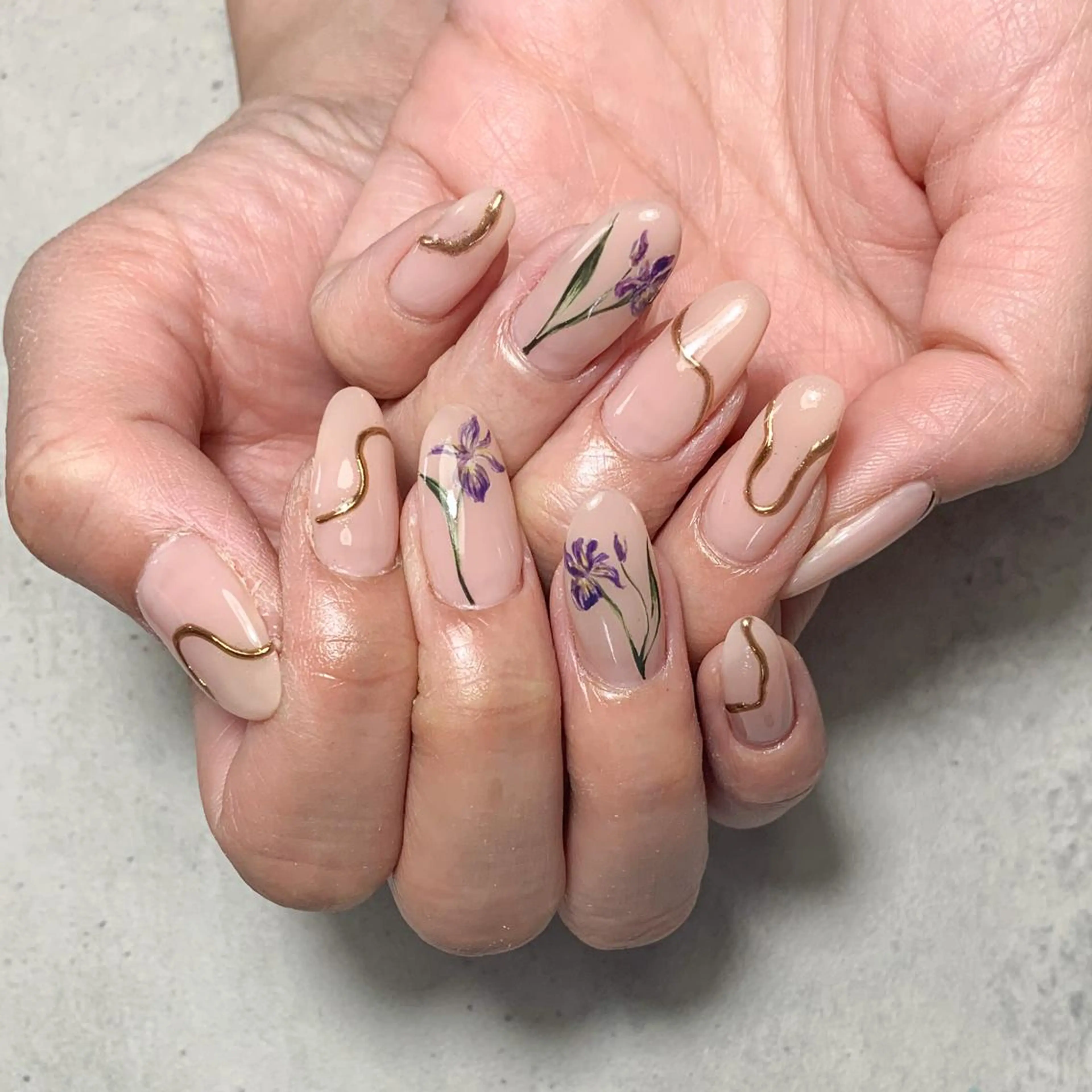 ネイル atelier　FIORITURA所属・FIORITURA aiのネイルデザイン