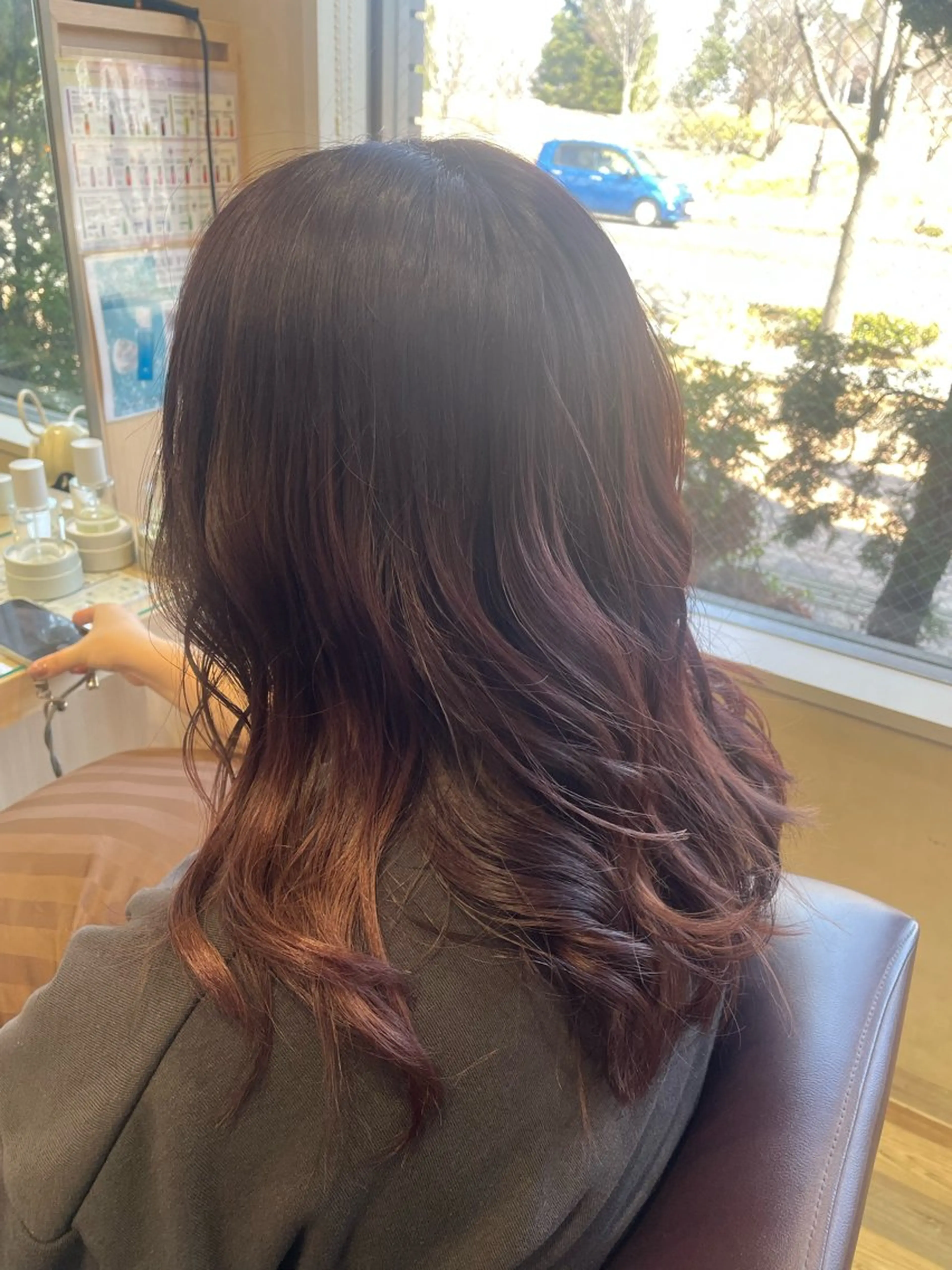 セミロング カラー reve by first所属・小林 純一郎のヘアスタイル