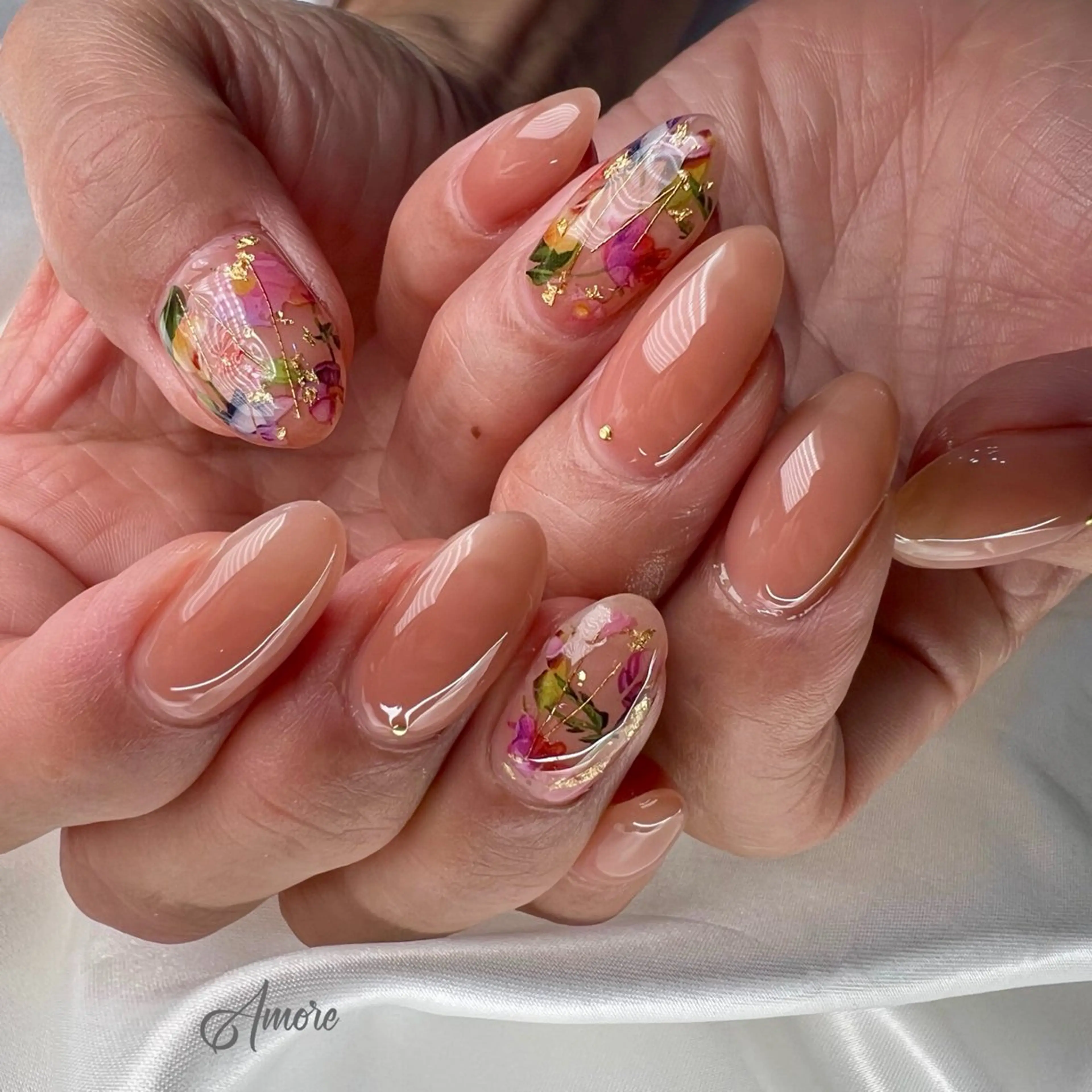 ネイル ジェルネイル キラキラネイル 韓国ネイル マグネットネイル パラジェル You kyehwaのネイルデザイン