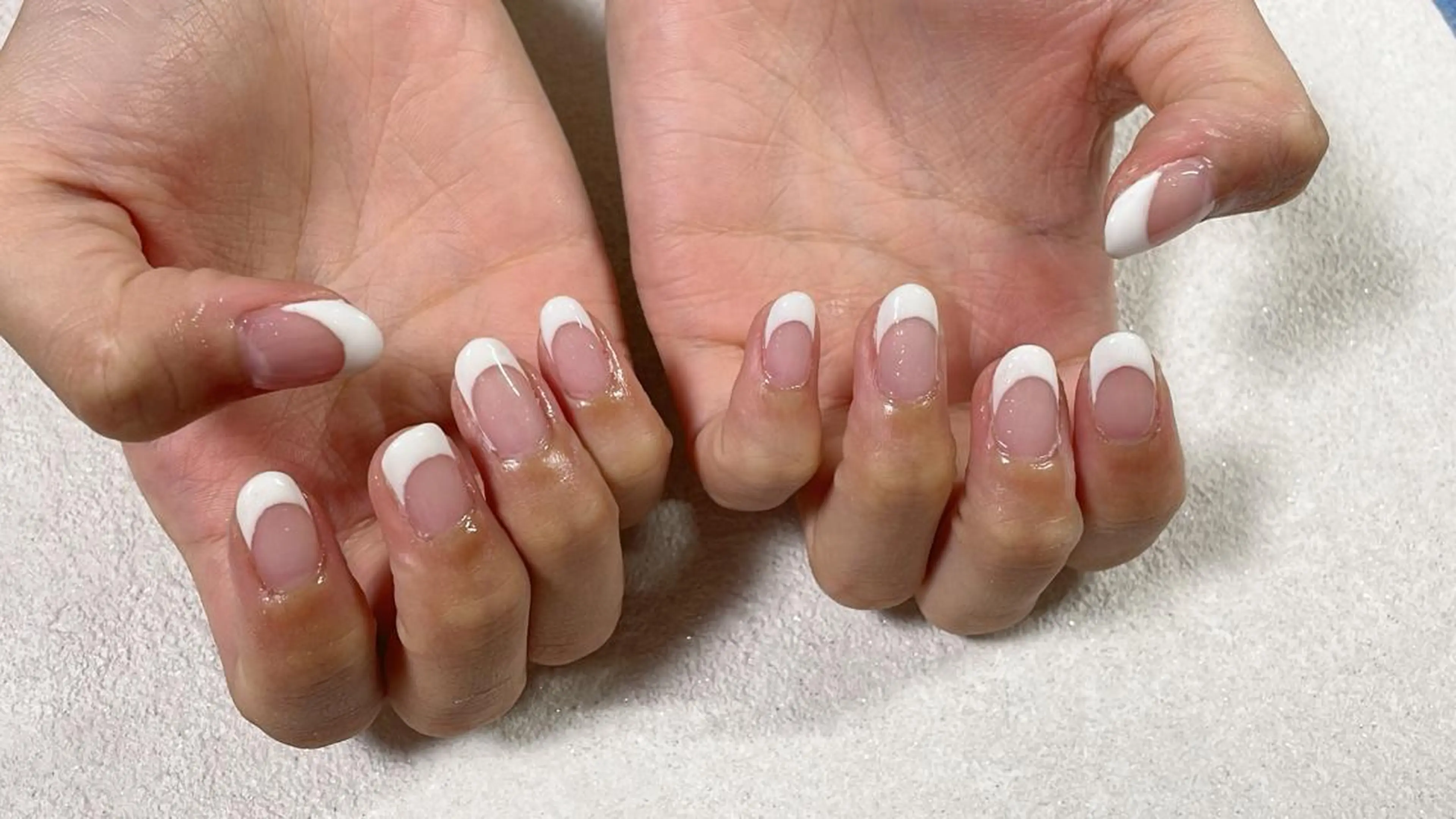 ネイル オーロラネイル フラワーネイル フットネイル フレンチネイル ジェルネイル kikinail 溝の口のネイルデザイン