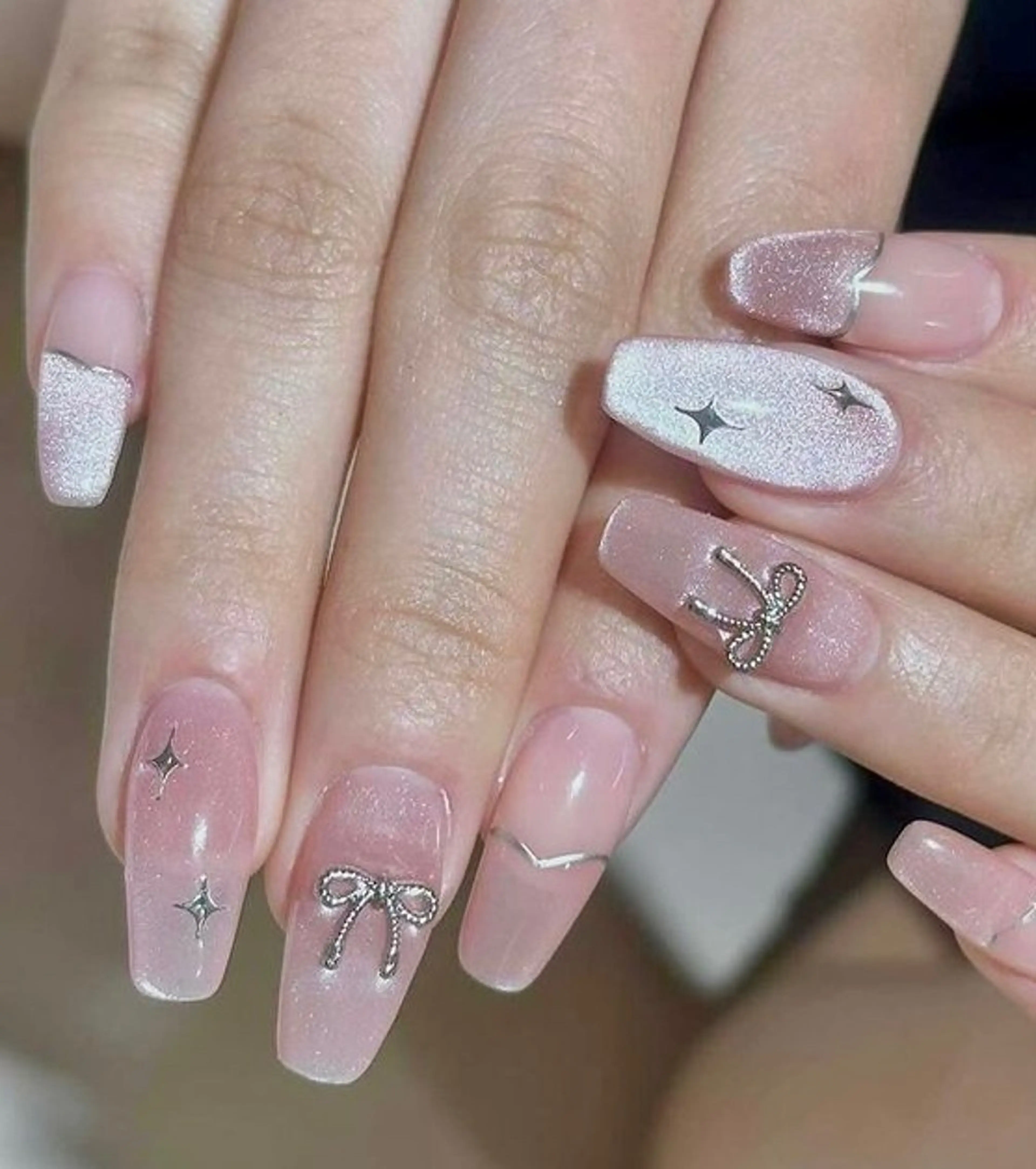 ネイル マグネットネイル オトク ネイルのネイルデザイン