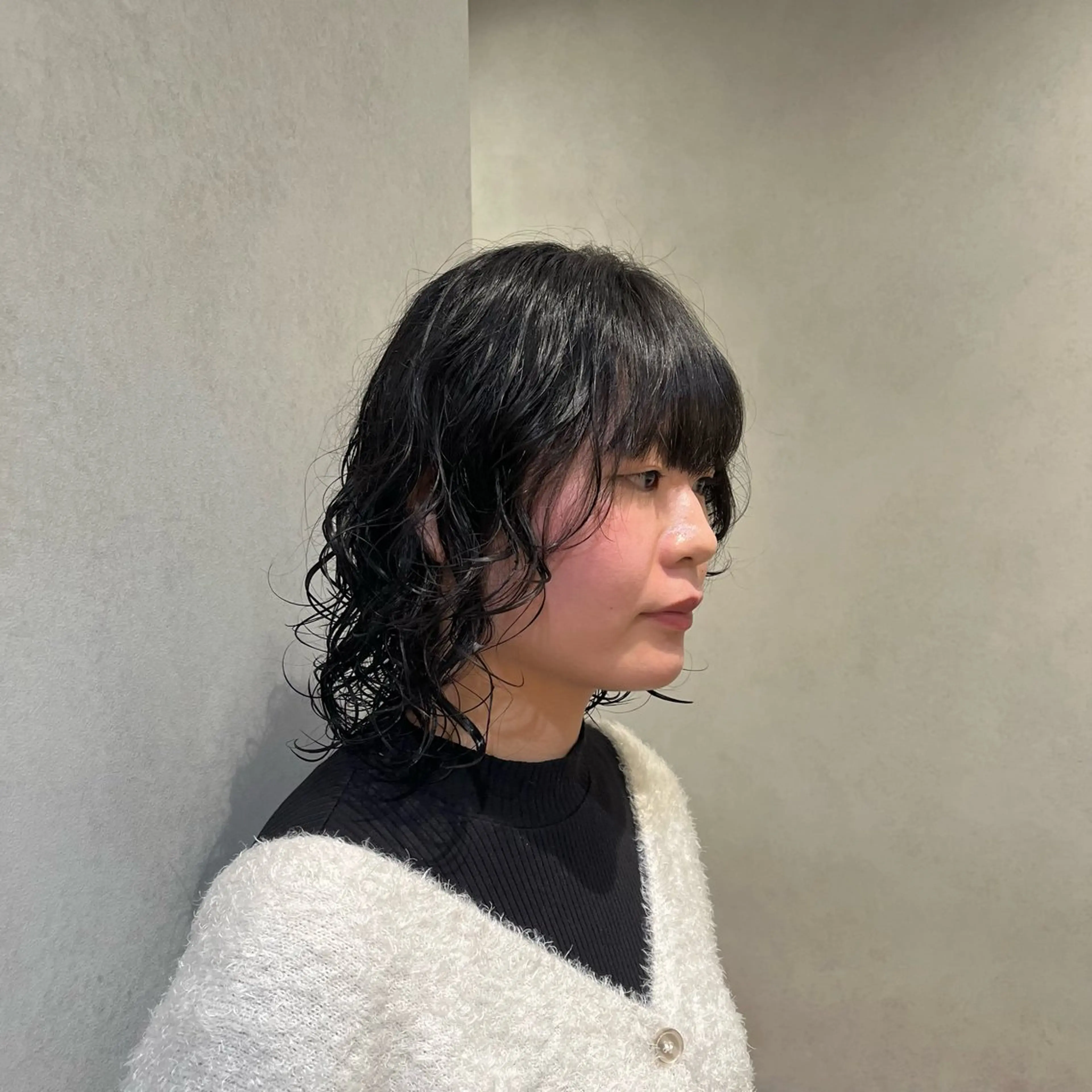 ミディアム カラー パーマ ミディアムパーマ ボブ レイヤーカット ウルフカット カット パーマ CANAAN hair salon 表参道店所属・🌿‬ナチュラルヘア /パーマ/蒼真🍃のヘアスタイル