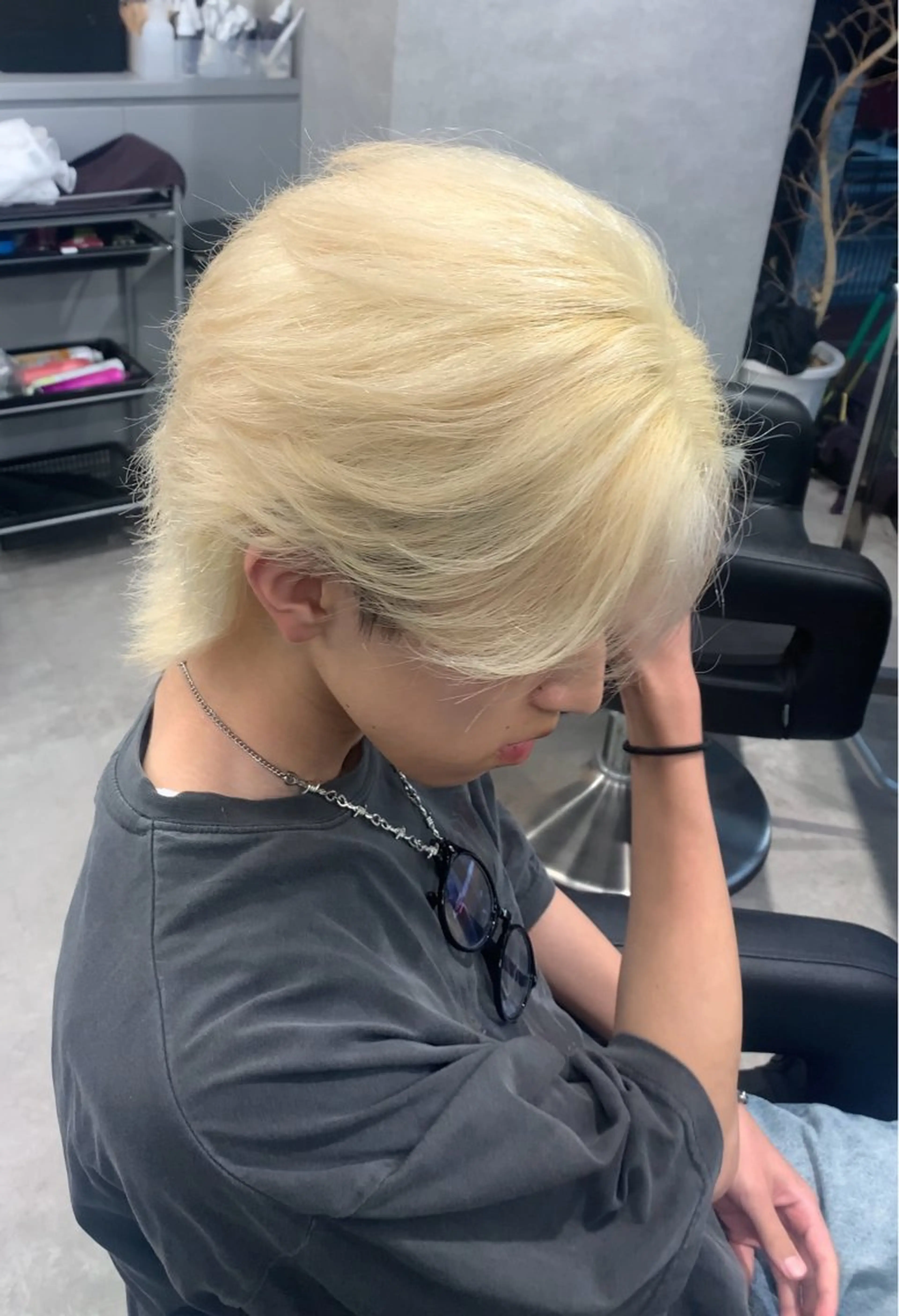 メンズ ヘアカラー 似合わせ艶カラー🪽 ひかる🪽のヘアスタイル