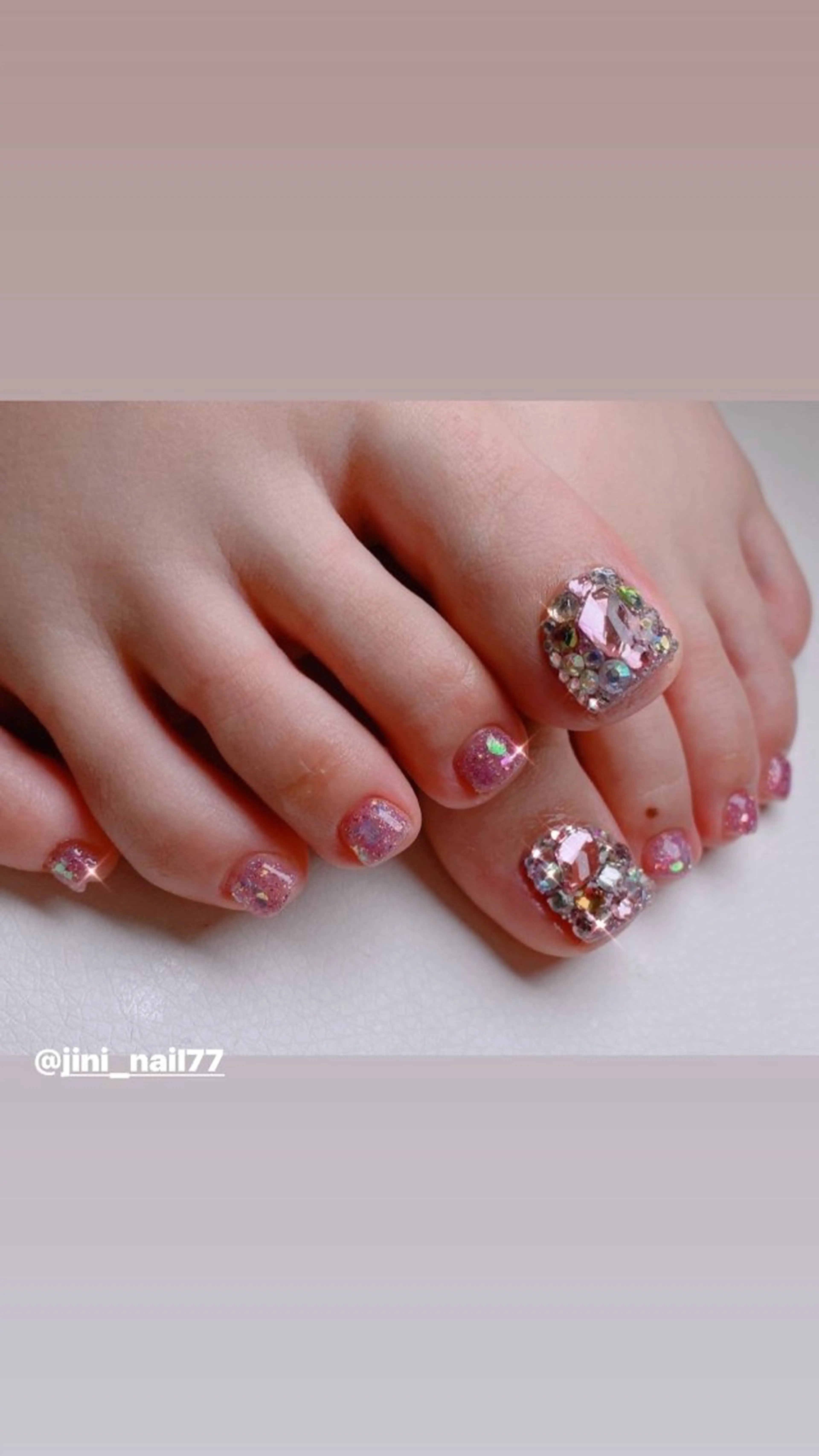 ネイル JINI NAIL所属・ジニ ネイルのネイルデザイン
