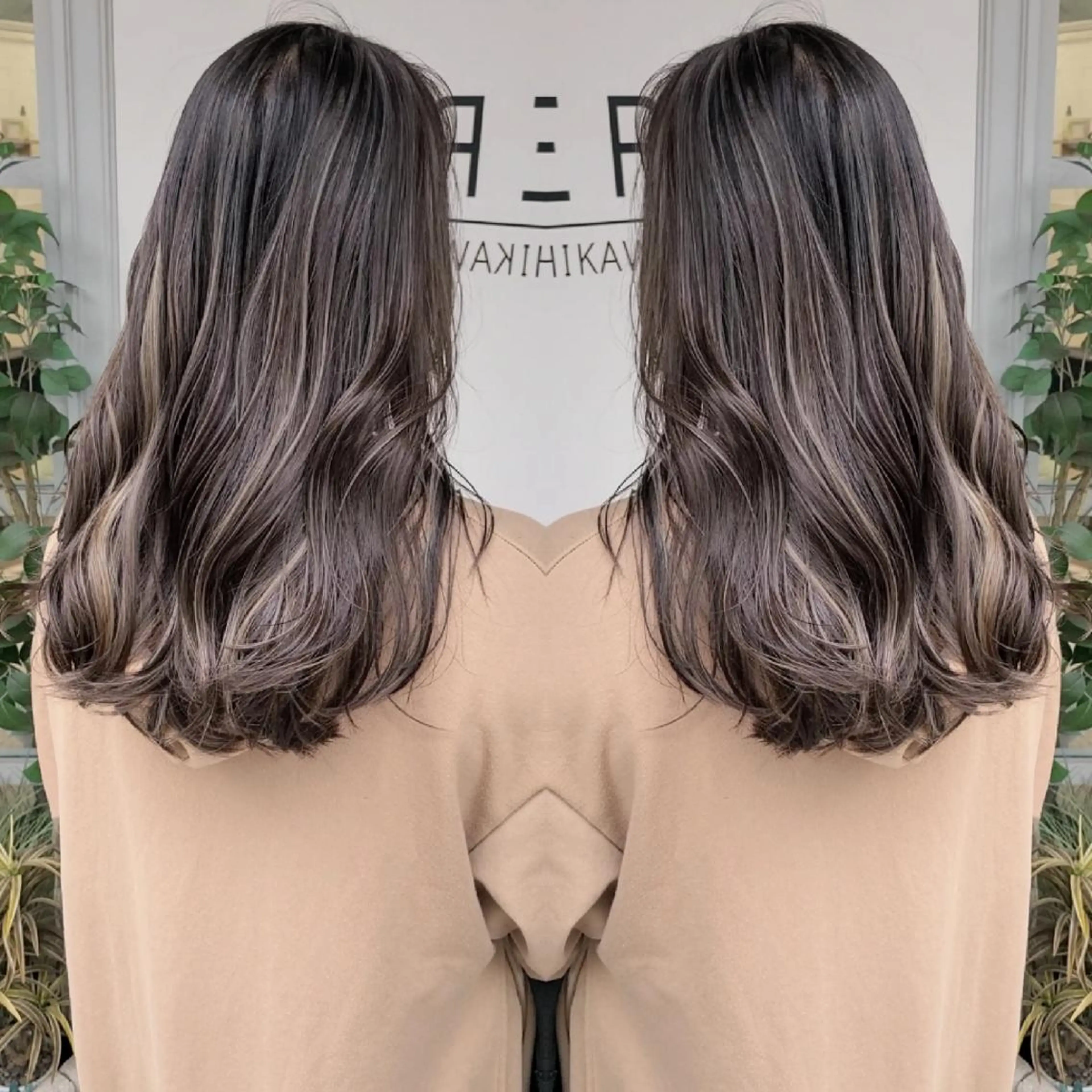 カラー ロング グレージュ ハイライトカラー シアーグレージュ ハイライト カット ヘアカラー トリートメント cherie所属・バレイヤージュ/ ハイライト/大内格のヘアスタイル