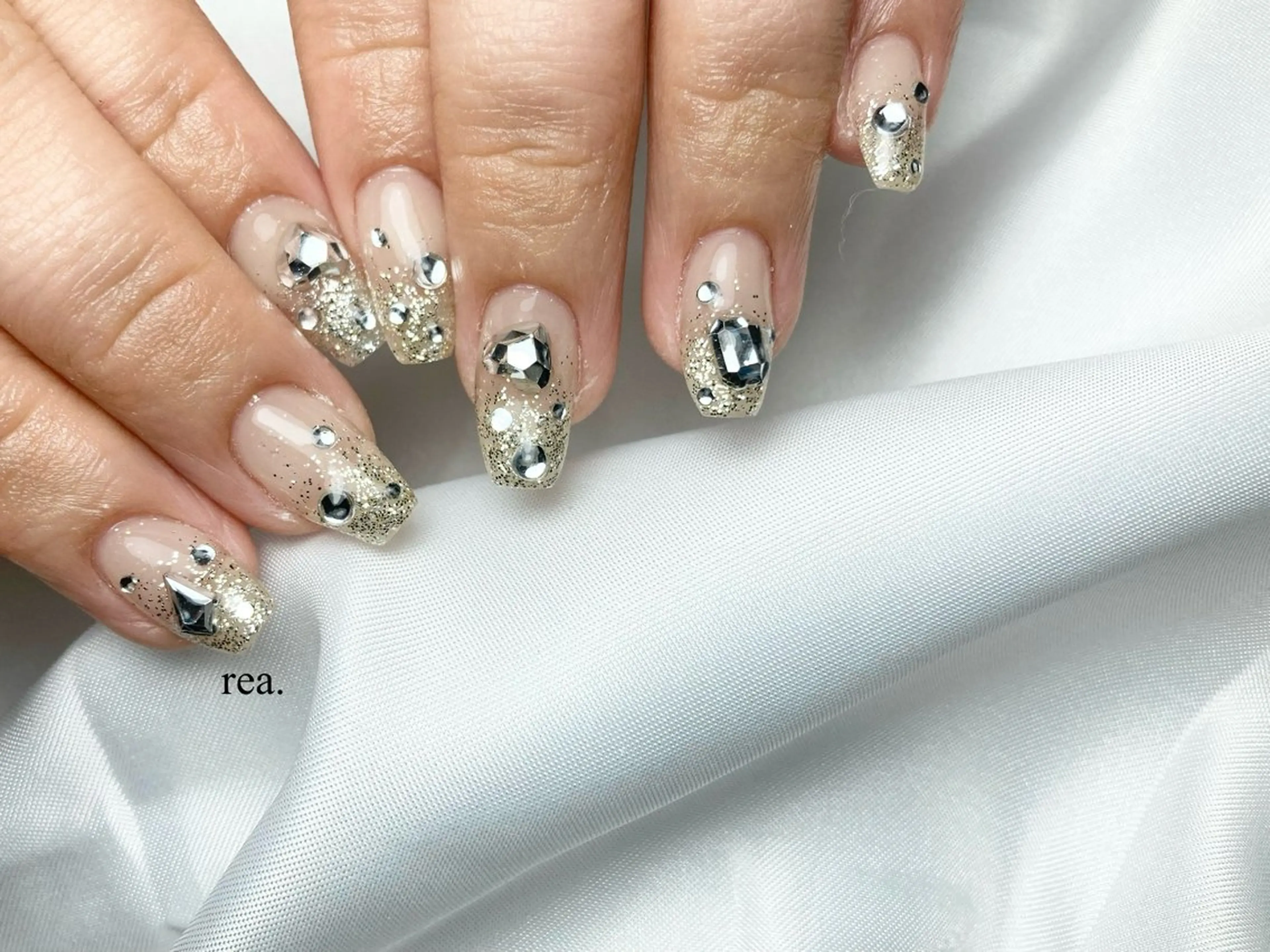 ネイル ハンドネイル フットネイル rea .のネイルデザイン