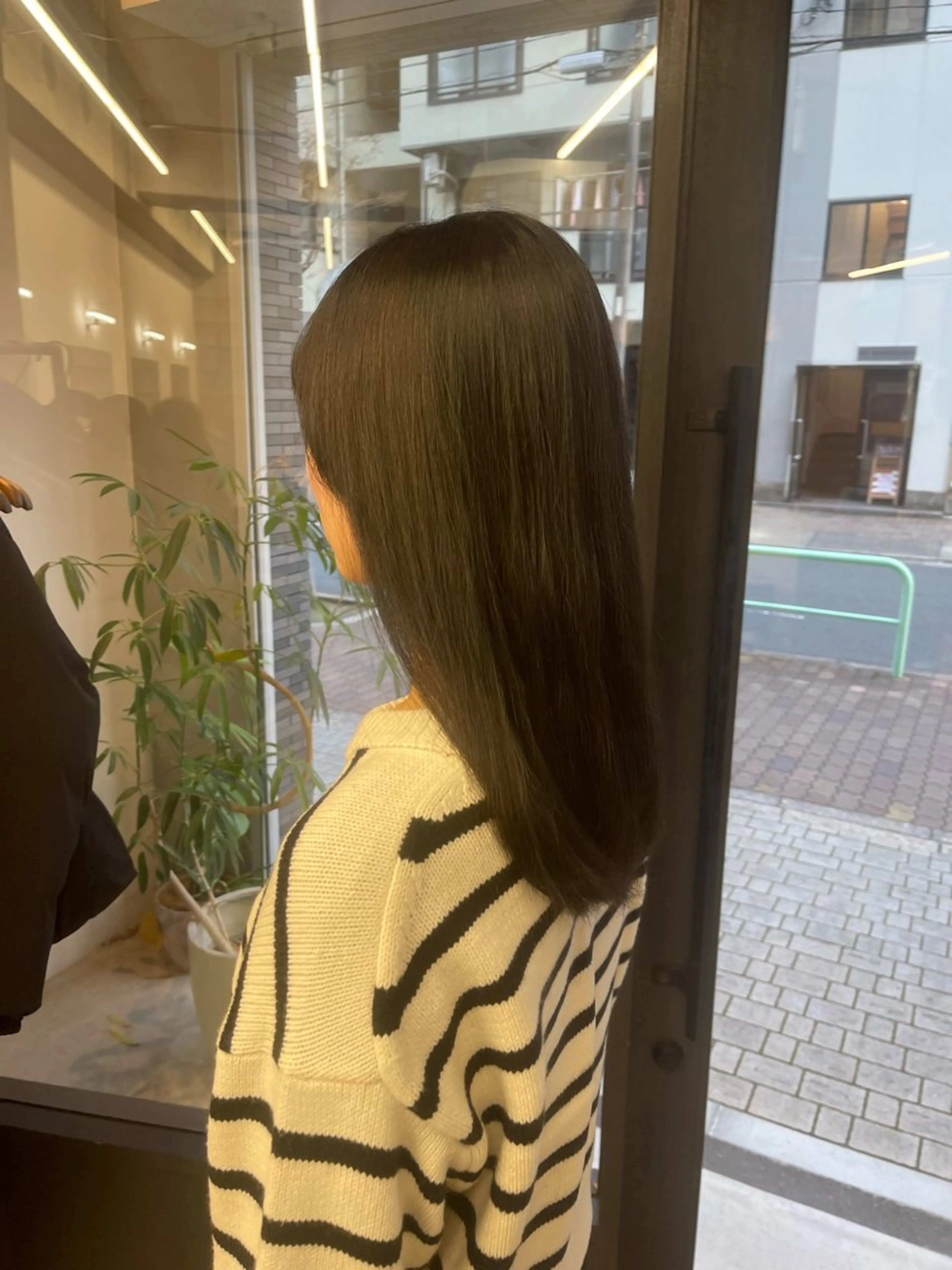 カラー ベージュカラー オリーブベージュ TOWAカットカラー ✨名古屋✨のヘアスタイル