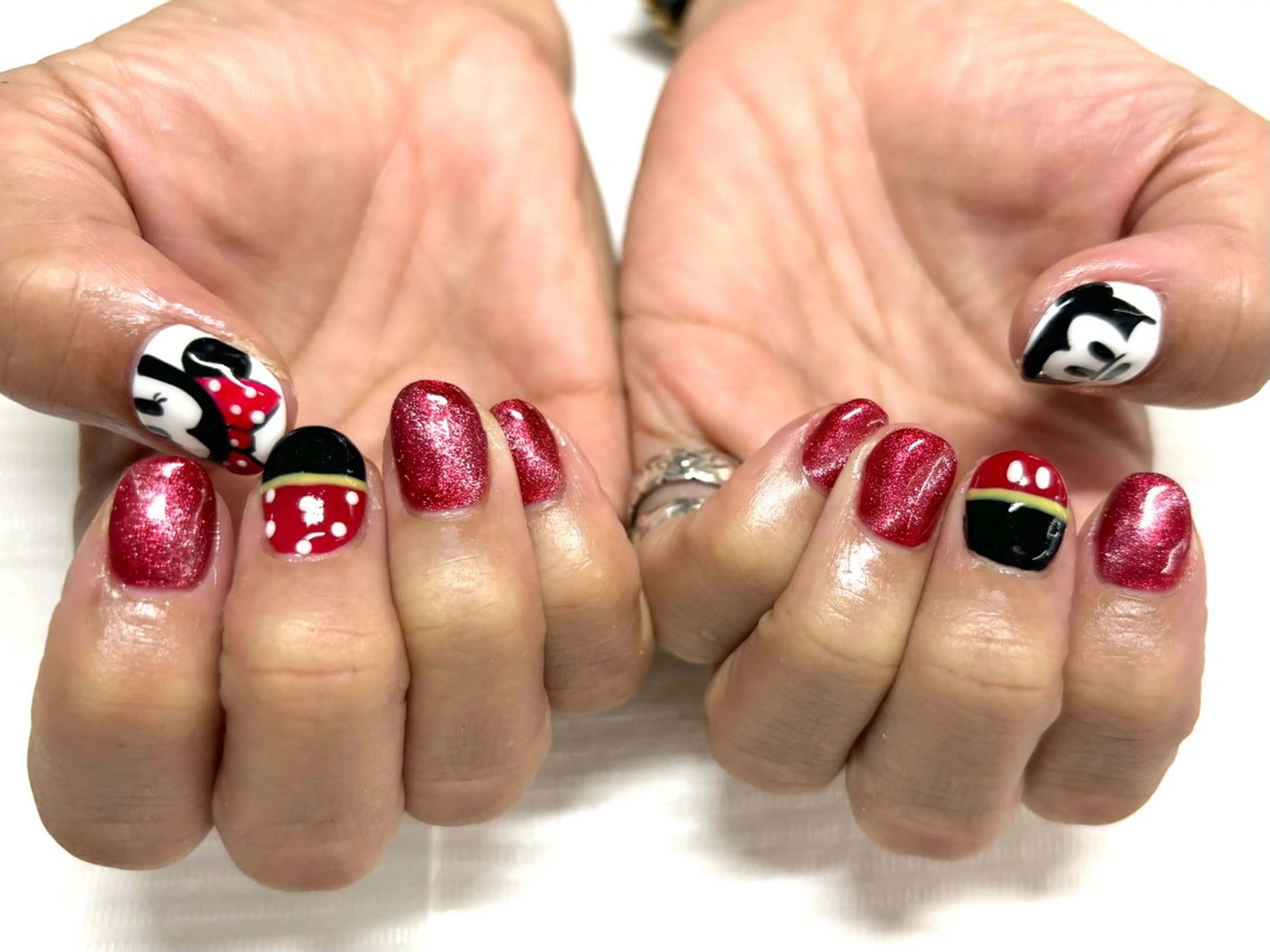 ネイル SHIMA YURIEのネイルデザイン