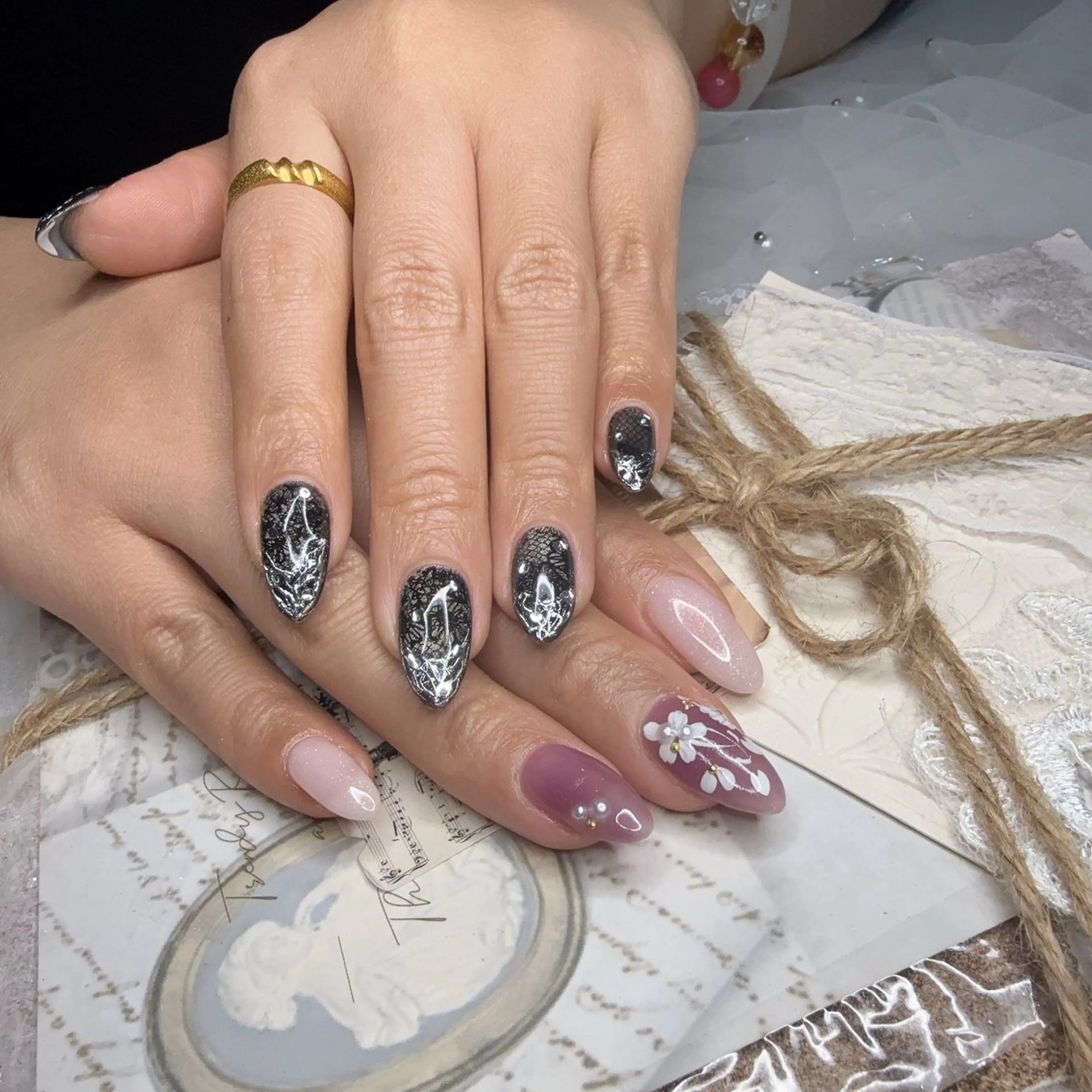 ネイル Fairyフェアリーネイルサロン所属・Nail Hibi サロンのネイルデザイン