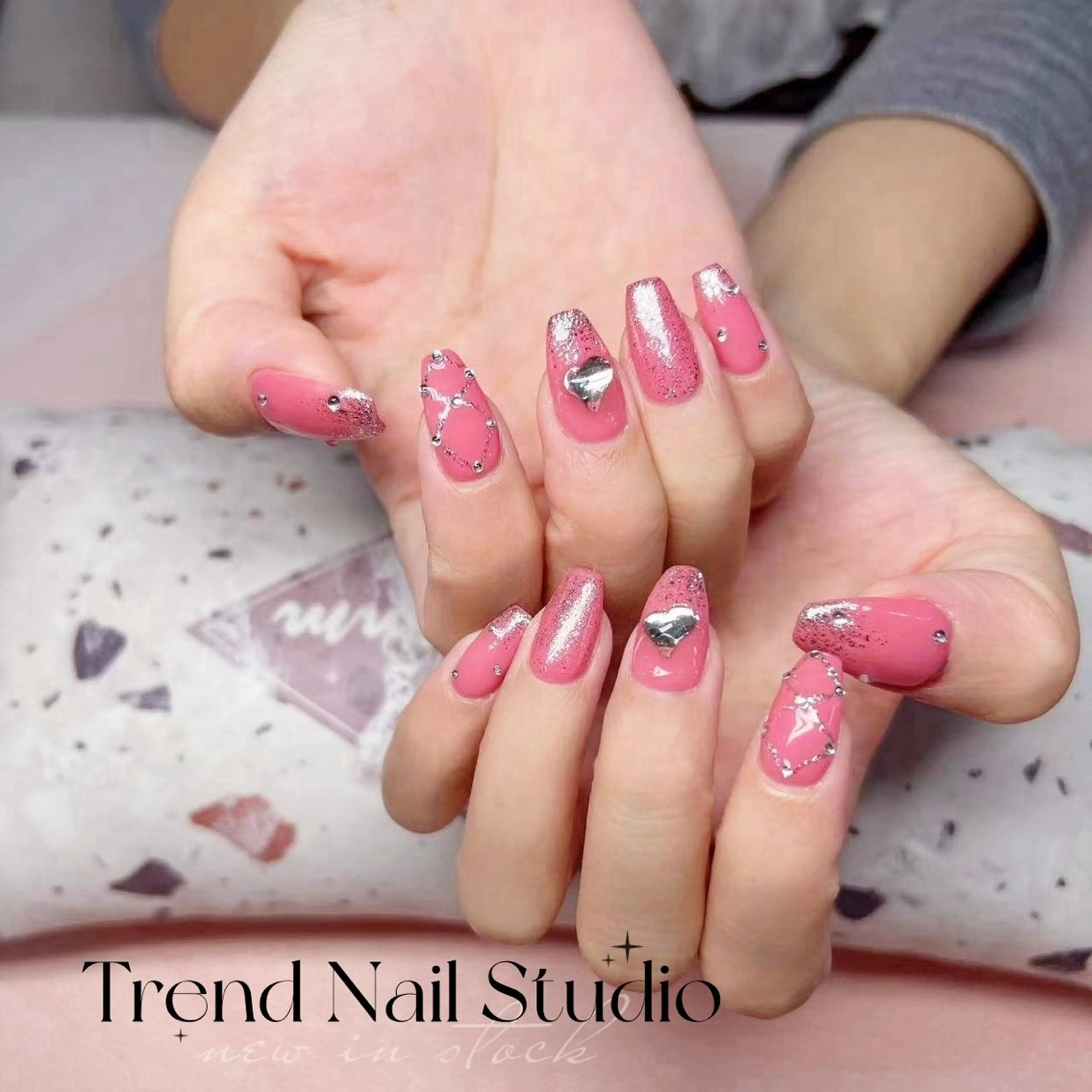 ネイル トレンド ネイル スタジオのネイルデザイン