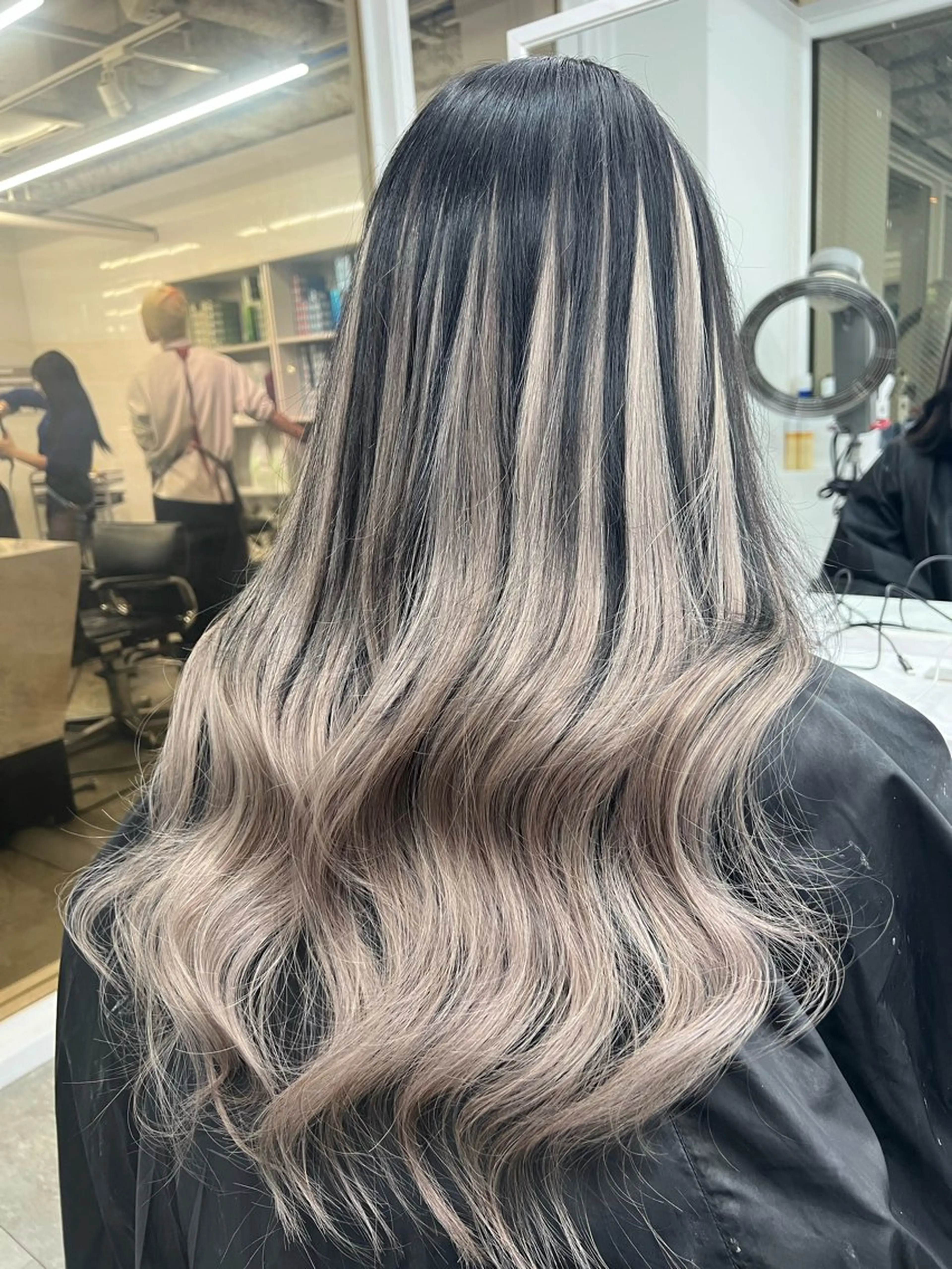 【✨大人気✨】ワンカラー＋プルエクステ💎ダイヤモンド毛質　50本​〜​追加も可能1本¥330💎エクステのカット無料の写真