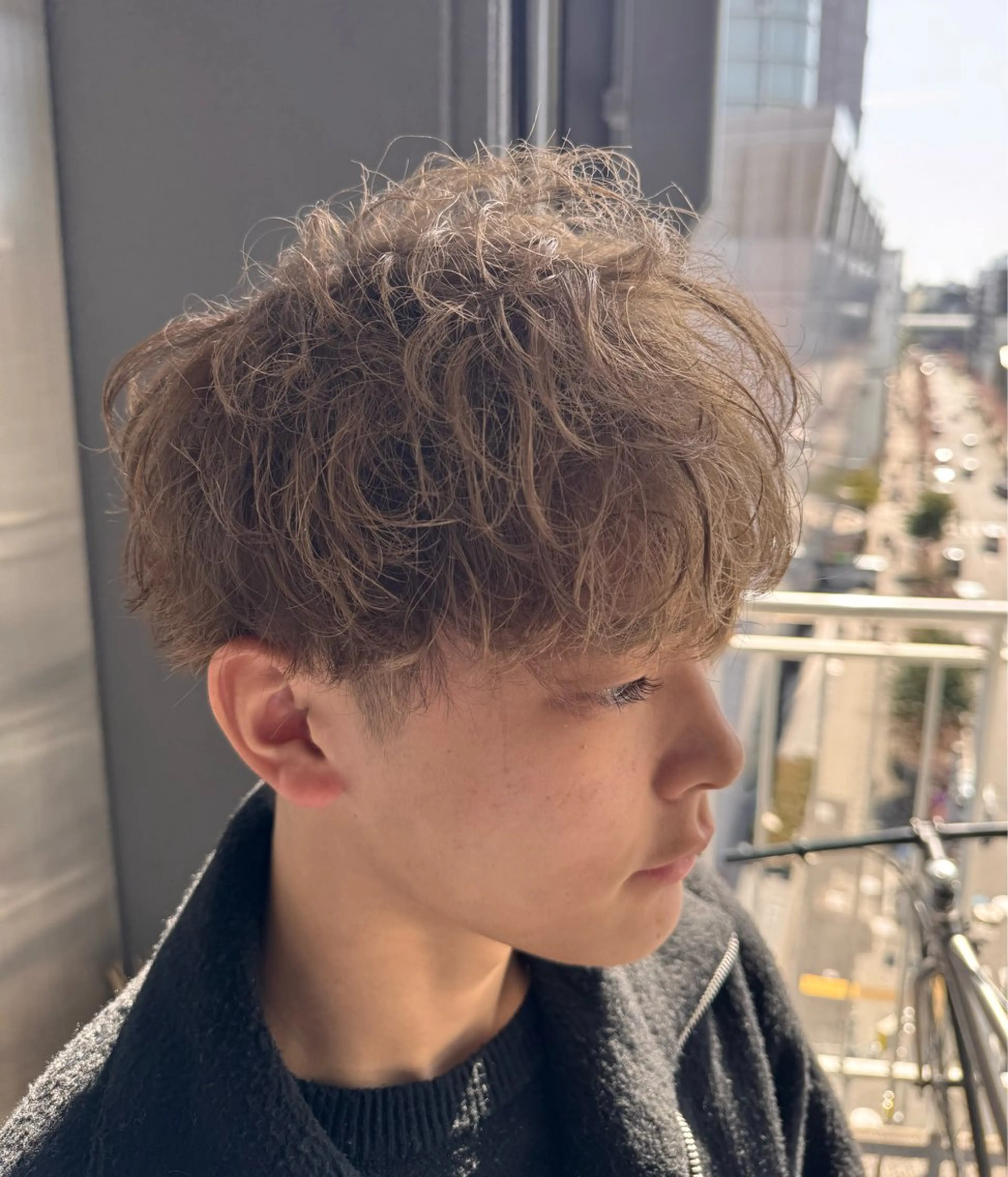 ミディアム カット ヘアカラー 天野 心太郎のヘアスタイル