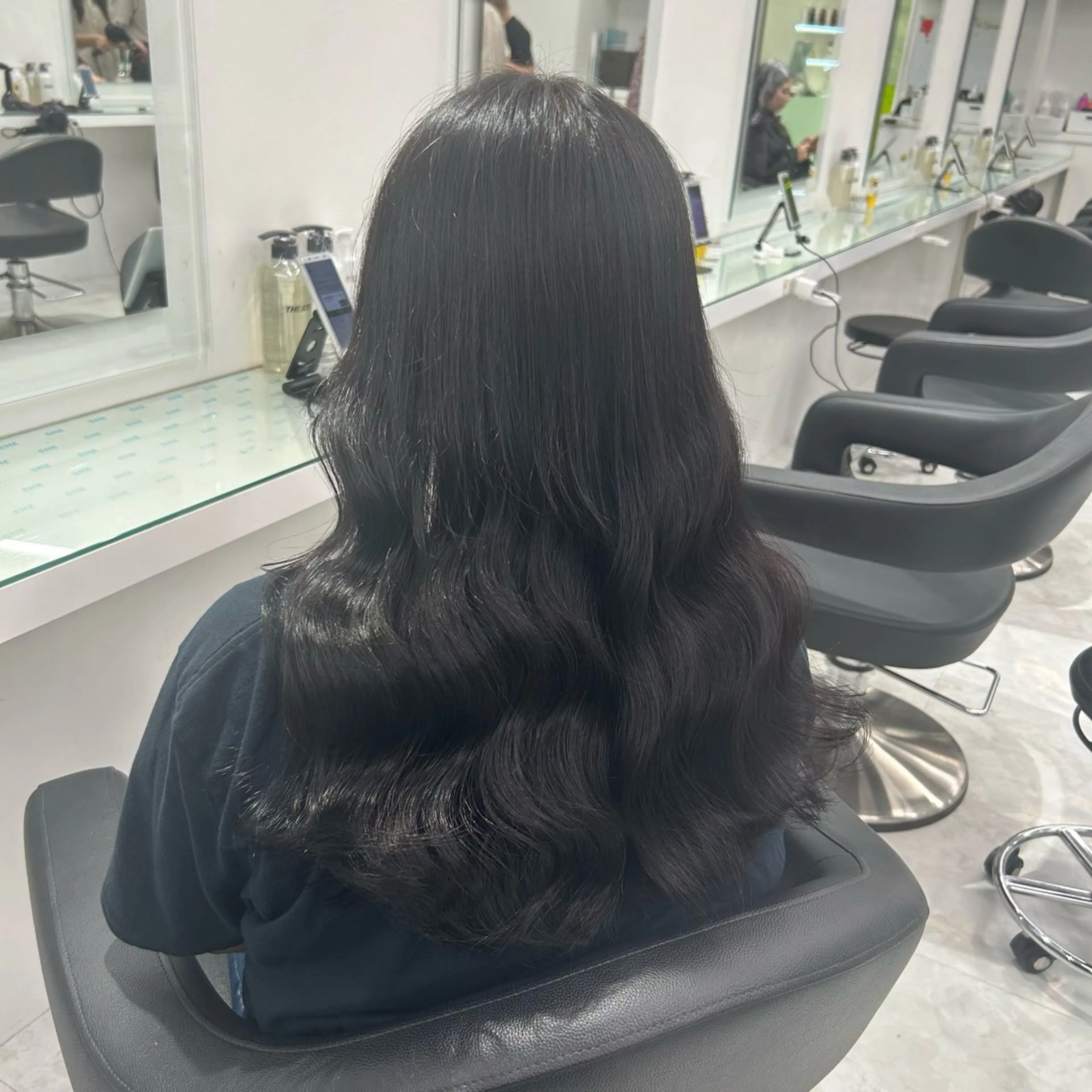 セミロング 🤍大人っぽ韓国暗髪 🤍Asuka🤍のヘアスタイル