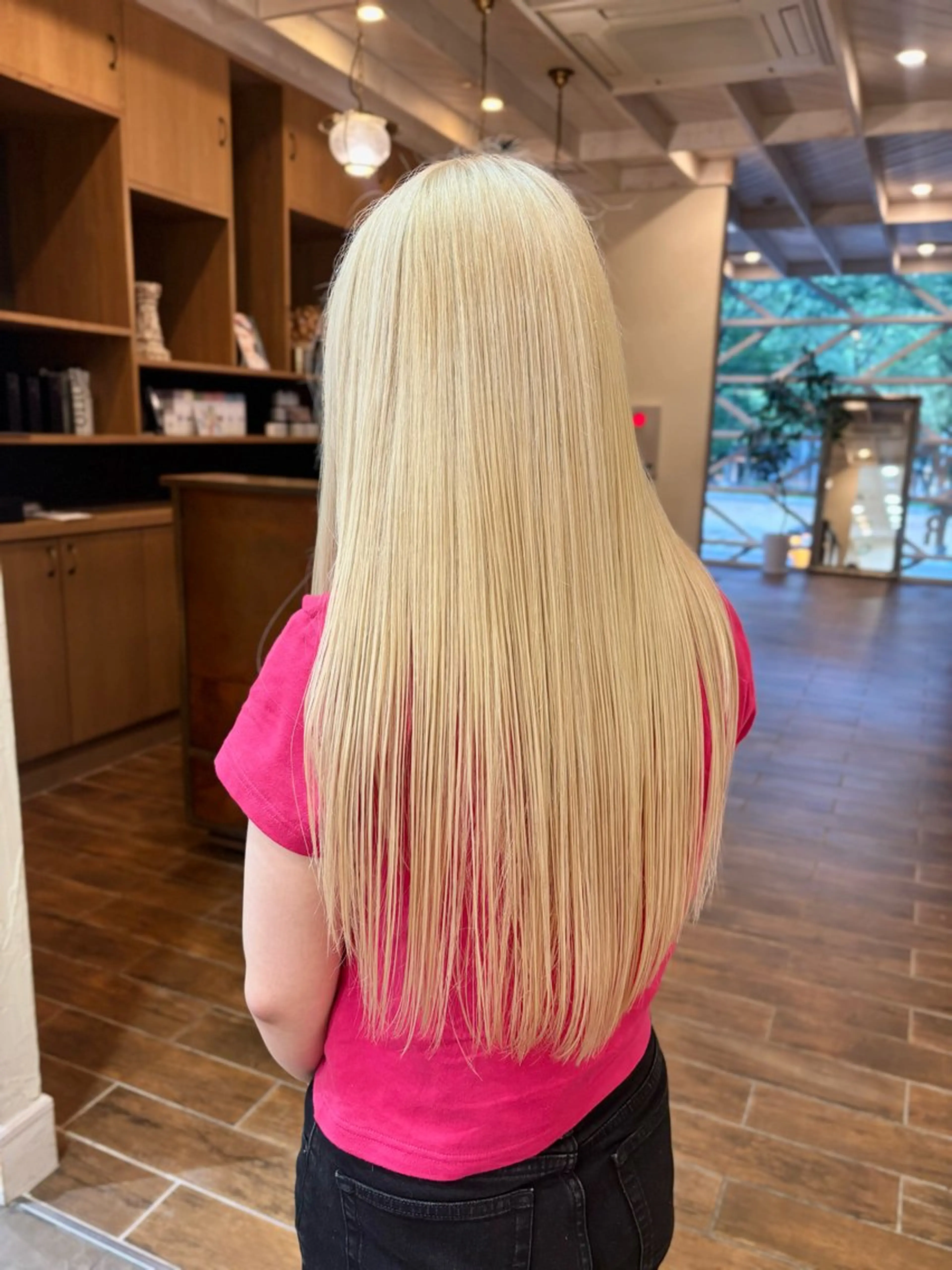 ロング カラー ハイトーン/デザイン カラー/るいのヘアスタイル