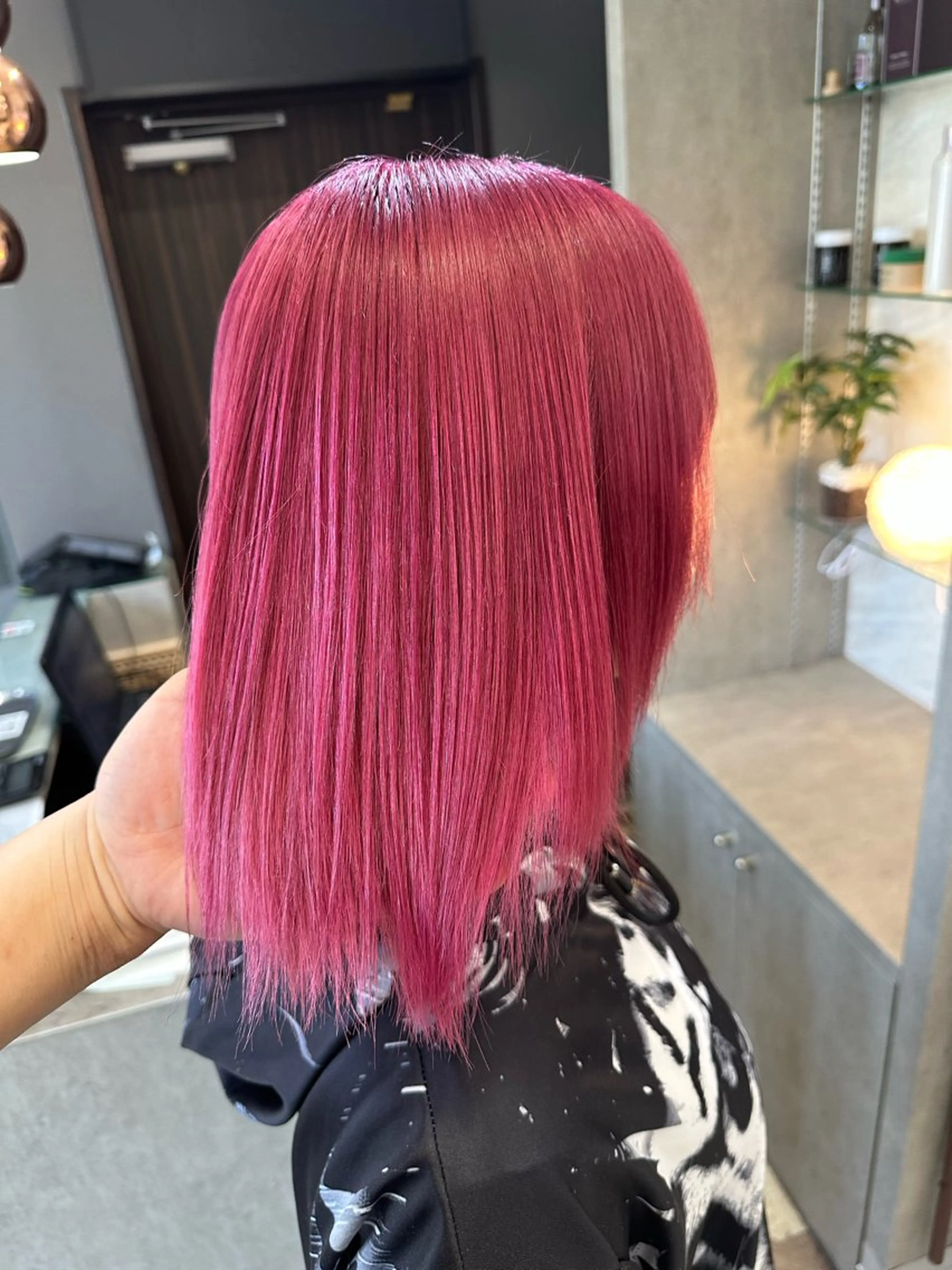 ミディアム AYAKASA 暖色カラー/レイヤーのヘアスタイル