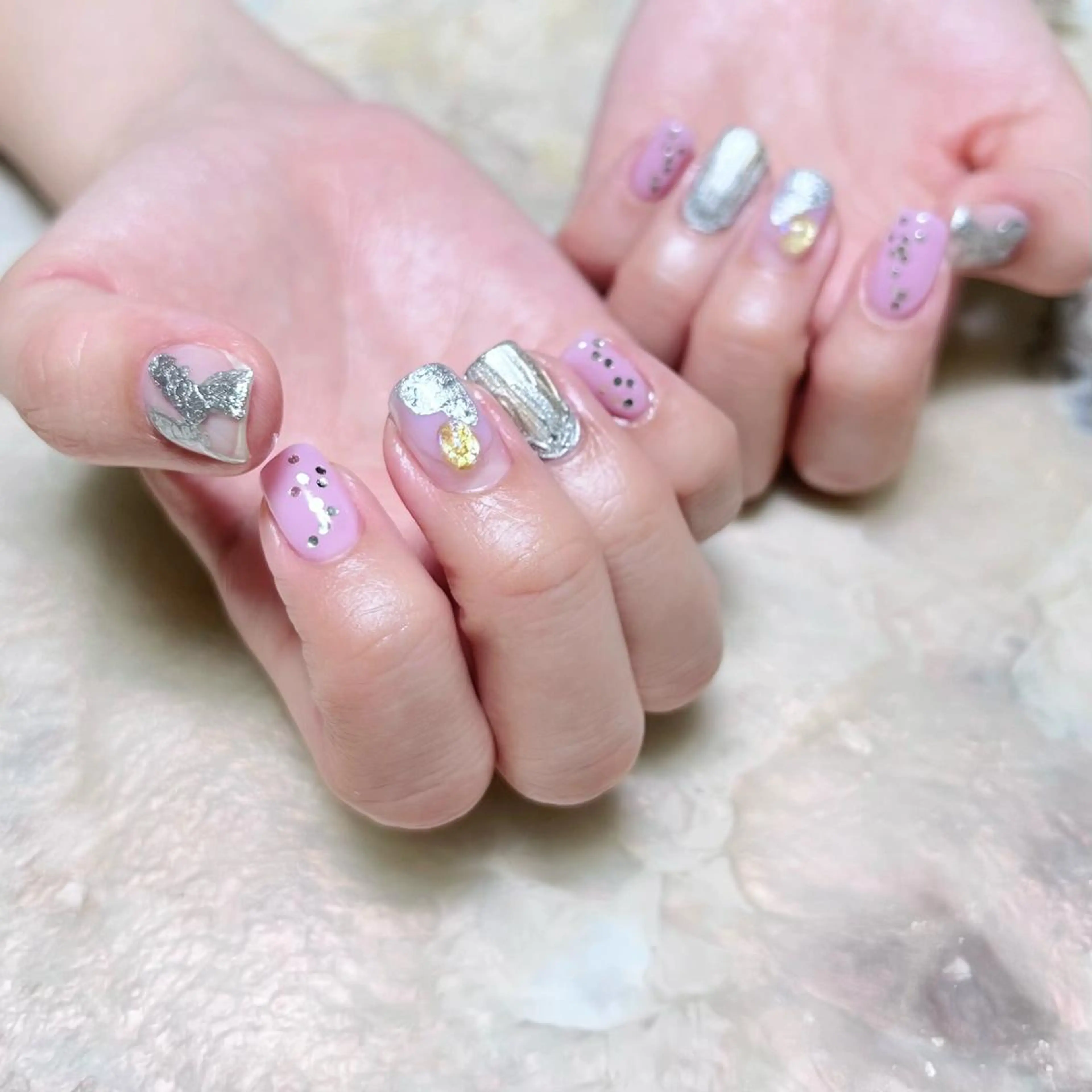 ネイル マグネットネイル ニュアンスネイル ショートネイル gemickle nailのネイルデザイン