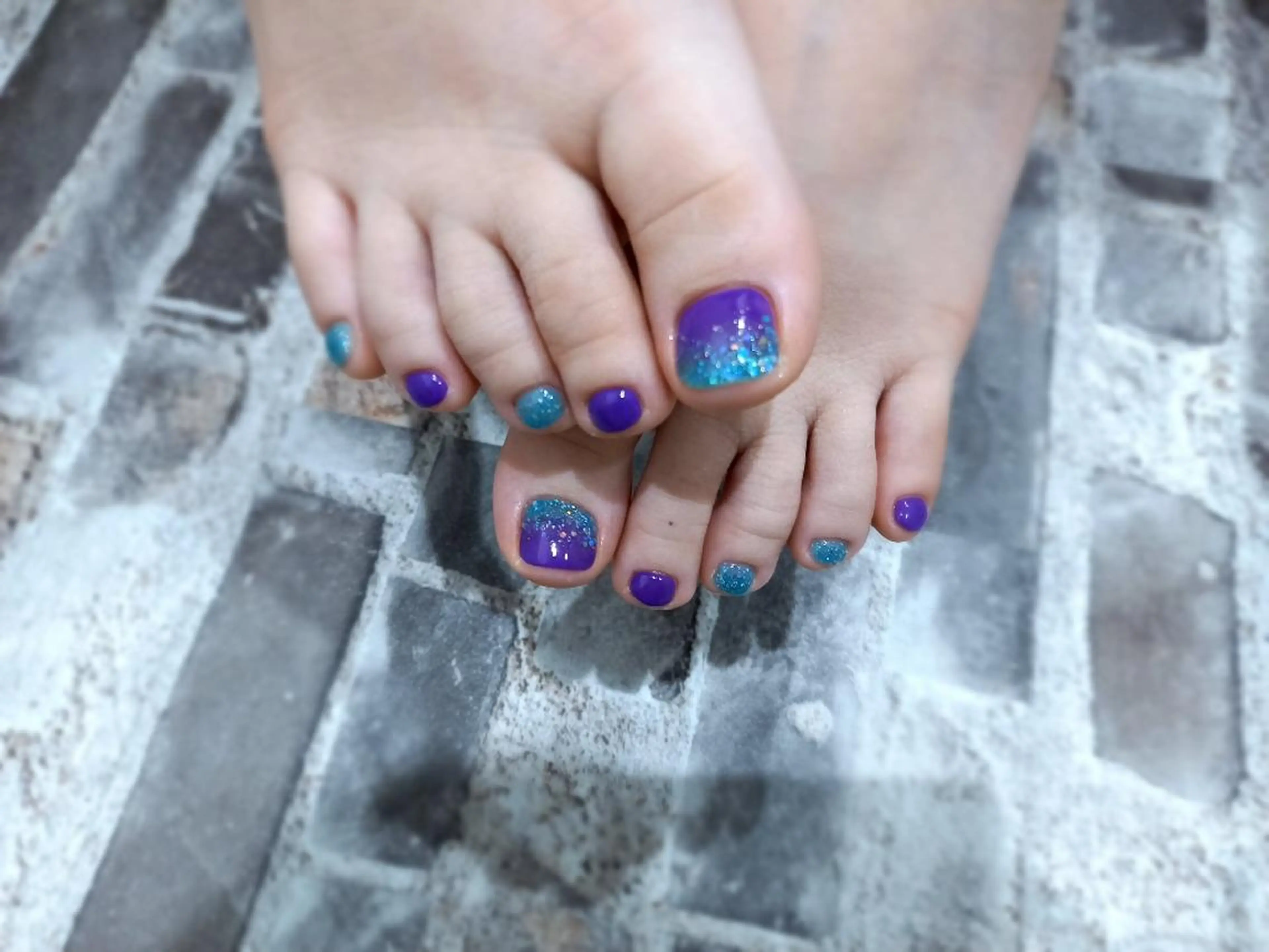 ネイル ラメ(グリッター) フットネイル Progress Nailのネイルデザイン