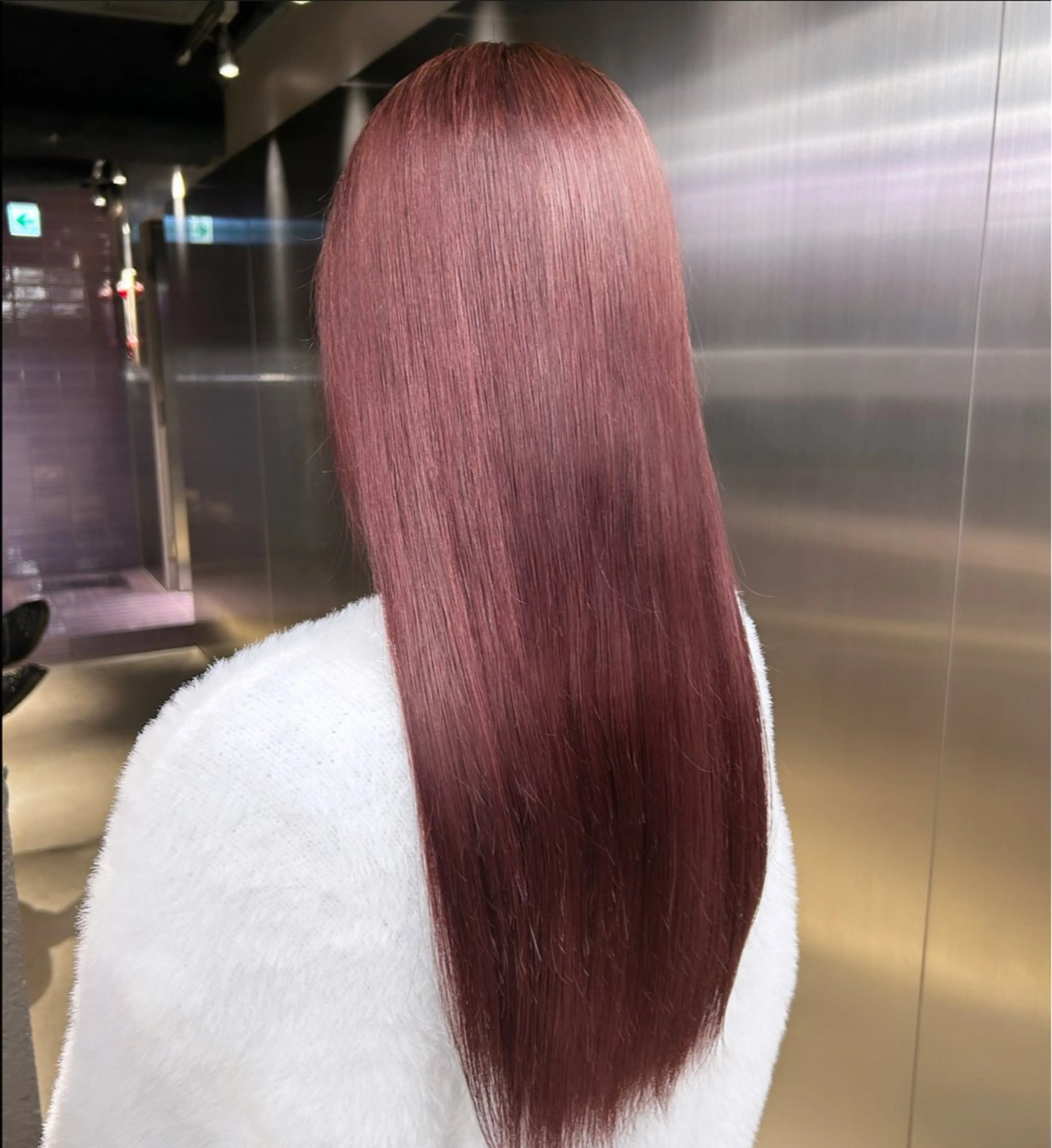 カラー ブラウンカラー レッドカラー ヘアカラー PELE Nagomiのヘアスタイル