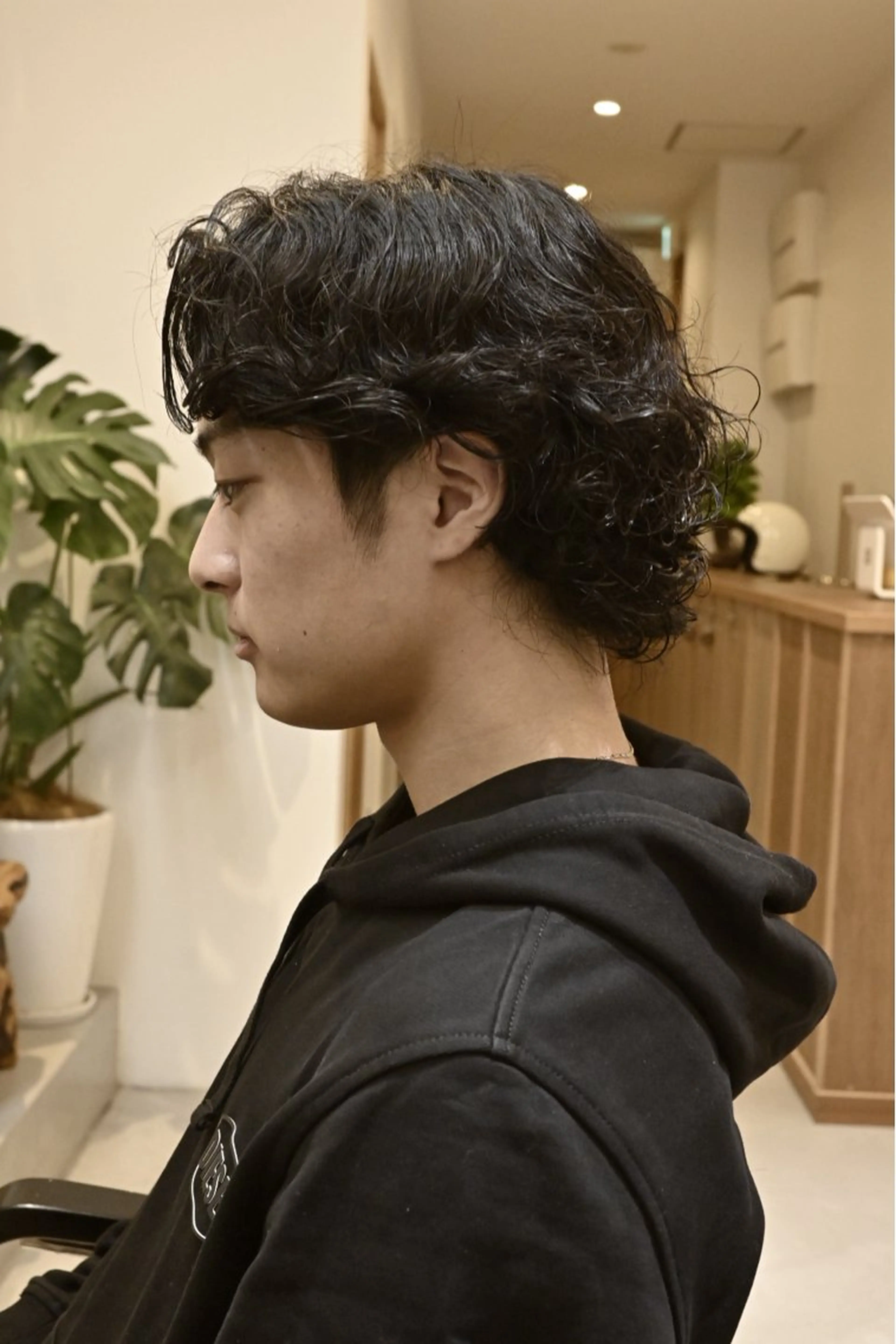 ミディアム パーマ メンズ BROWNbyif所属・津山 幸次郎のヘアスタイル