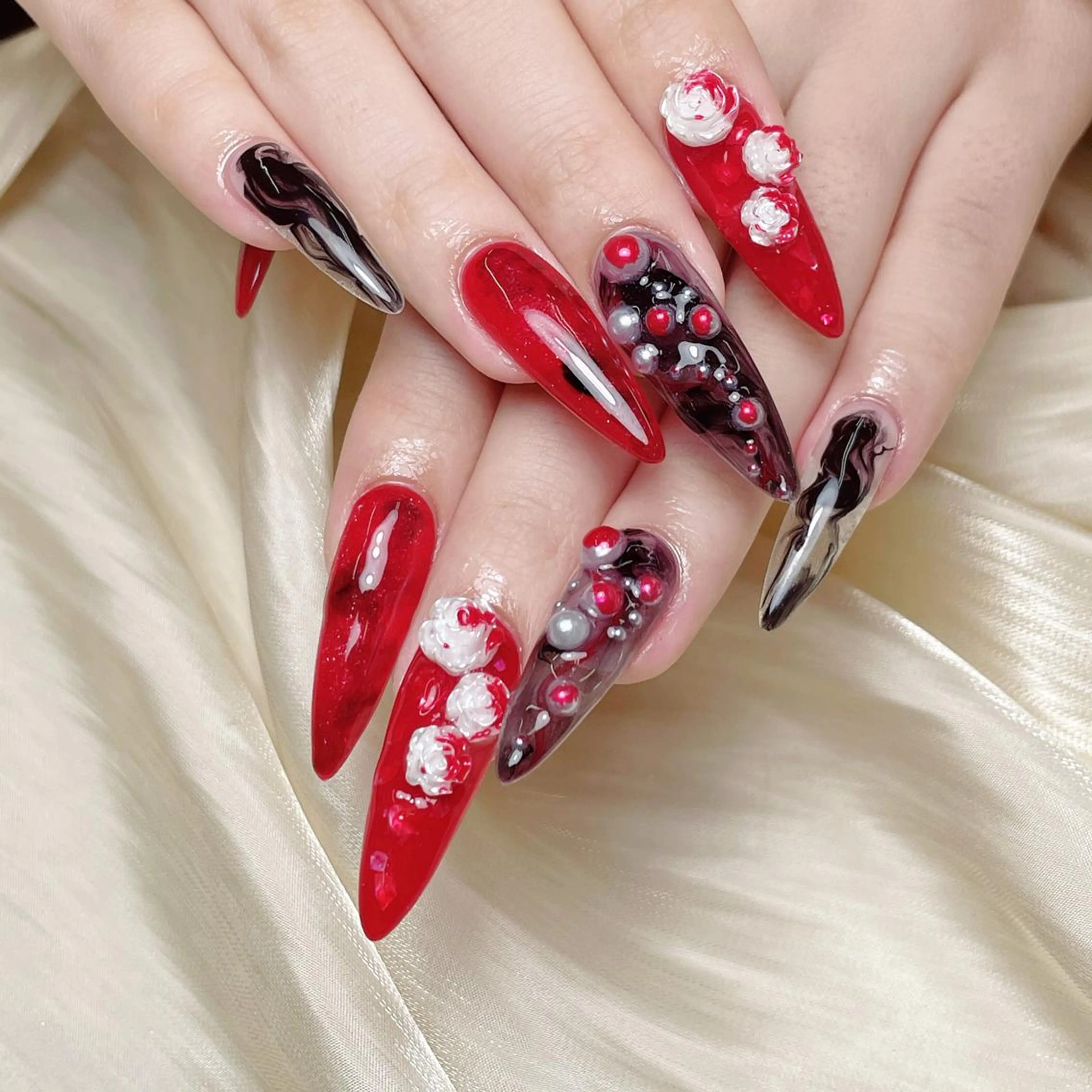 ネイル ❤️‍🔥長さだし専 門❤️‍🔥C&Bのネイルデザイン