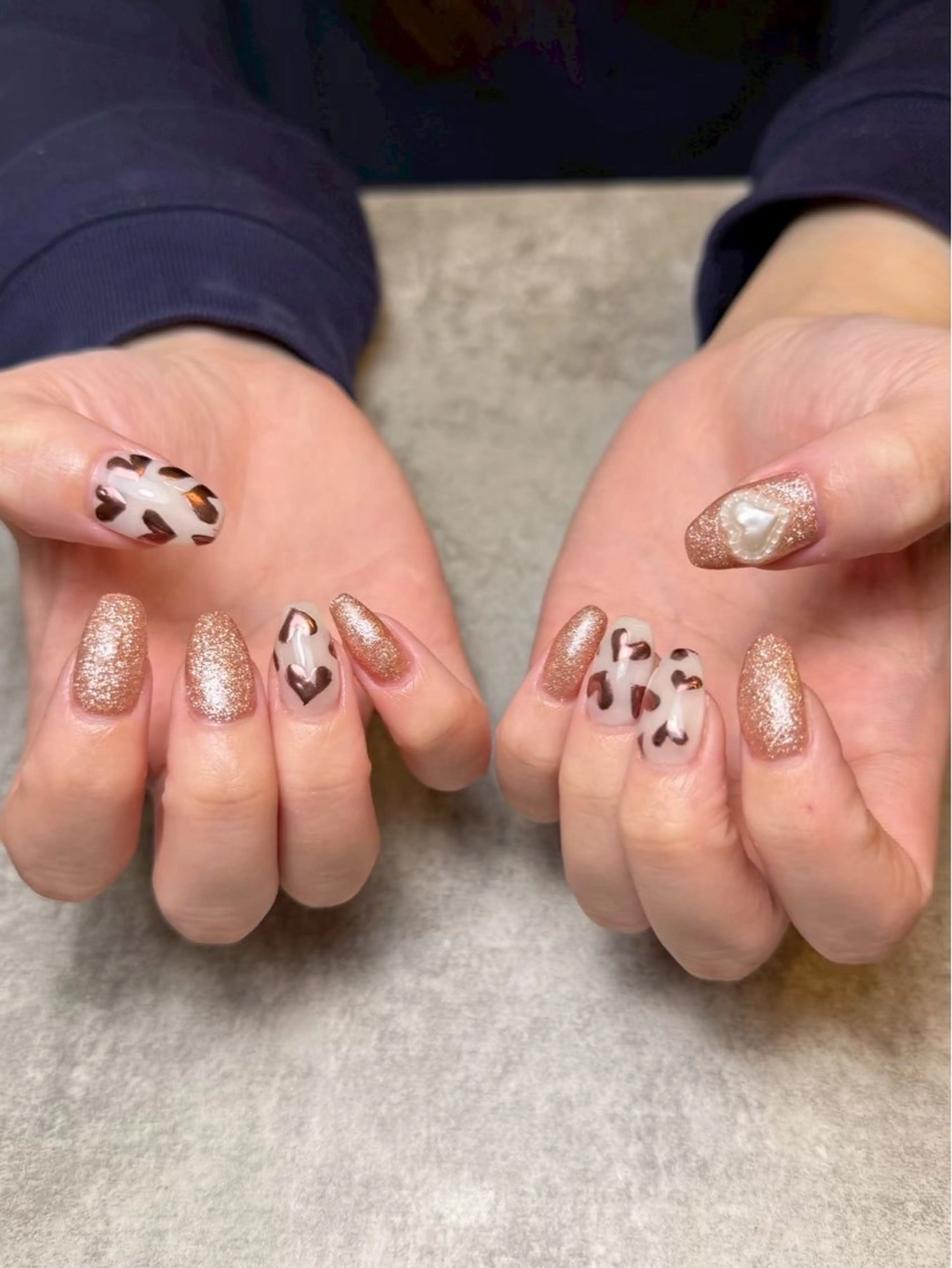 ミディアム ハンドネイル Nail R _mikuのネイルデザイン