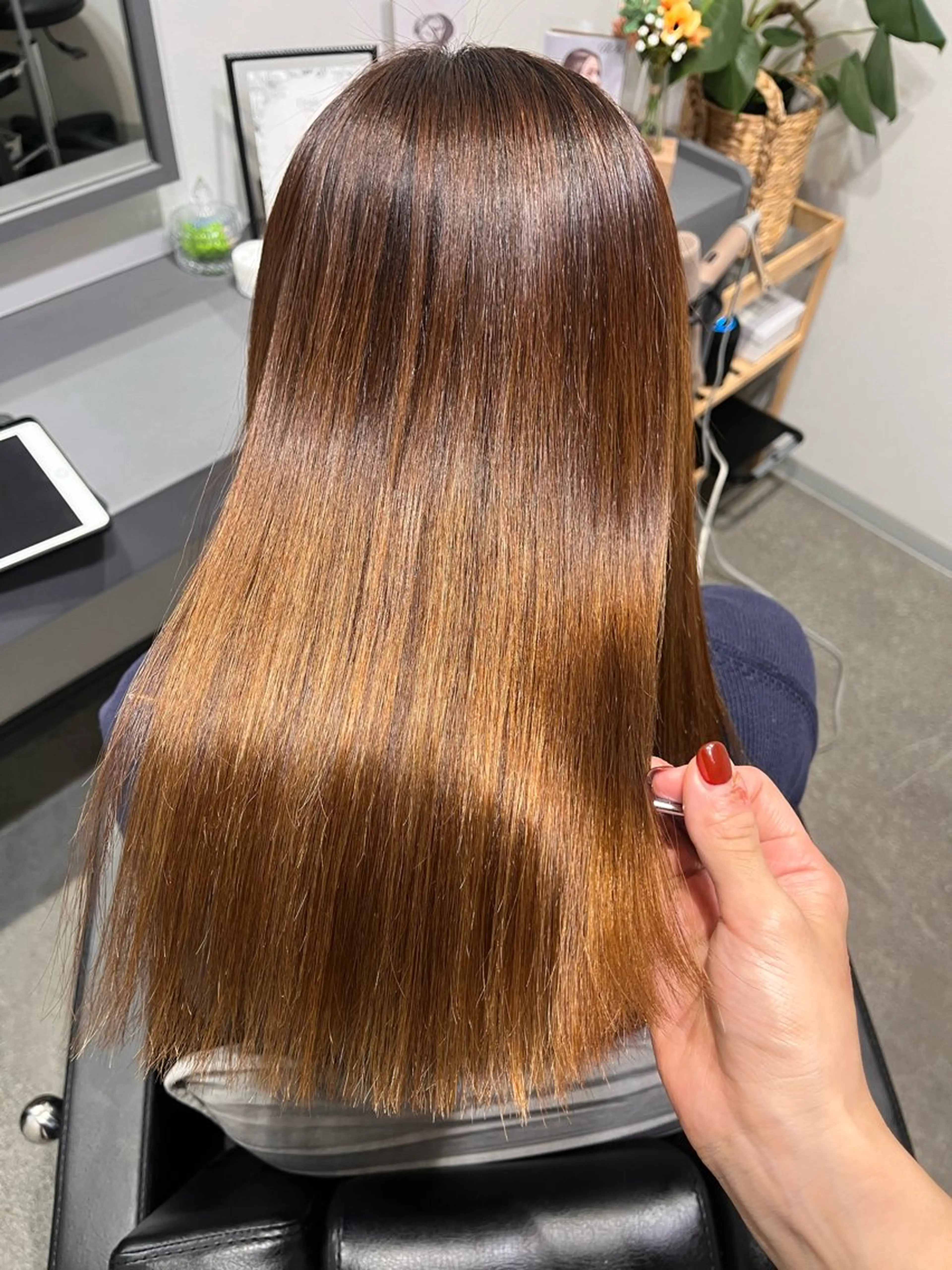 ミディアム カット 縮毛矯正 堀越 エリのヘアスタイル