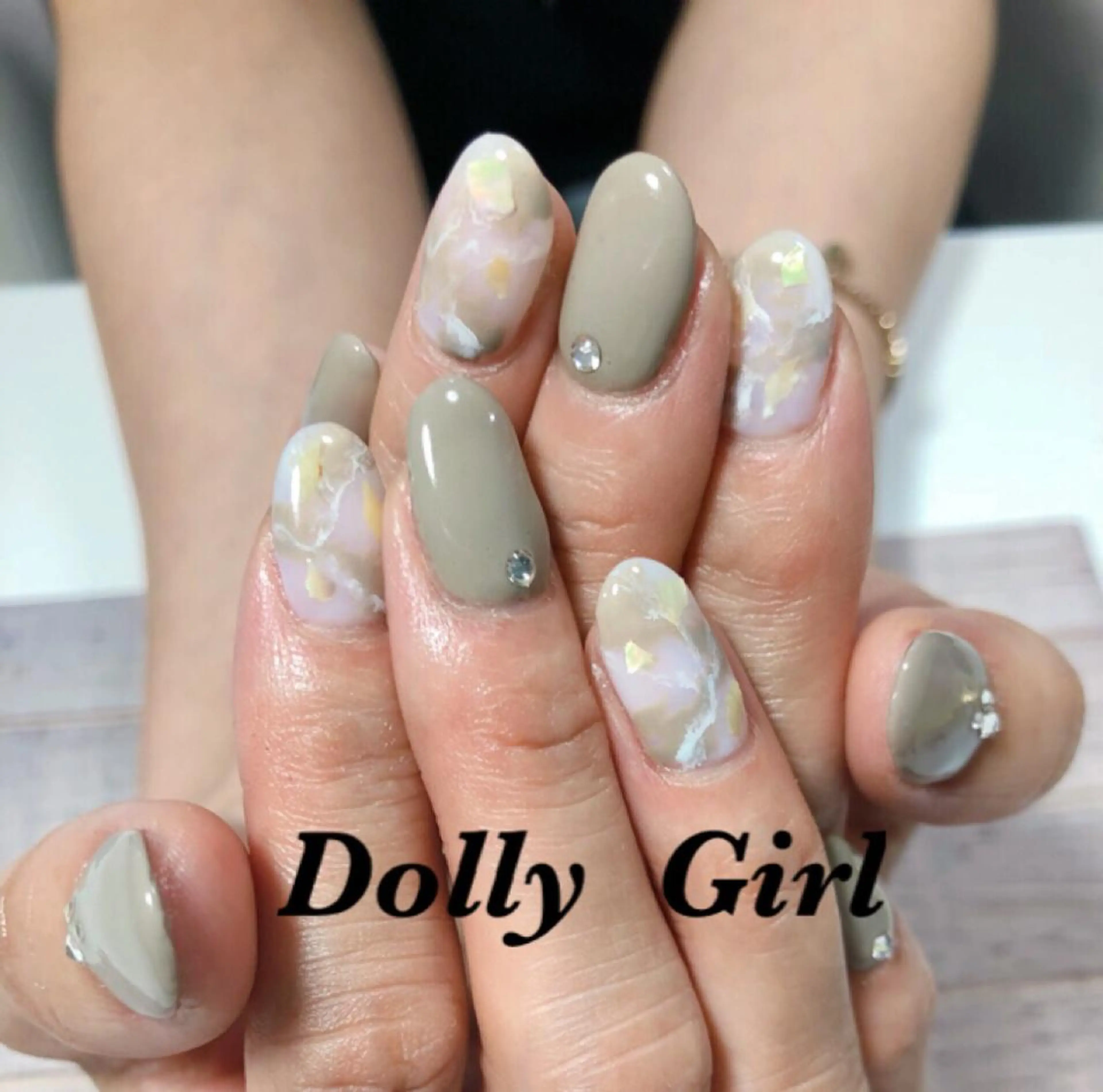ネイル 個室ネイルサロンDolly  Girl〜ドーリーガール〜所属・DollyGirl KYOKOのネイルデザイン