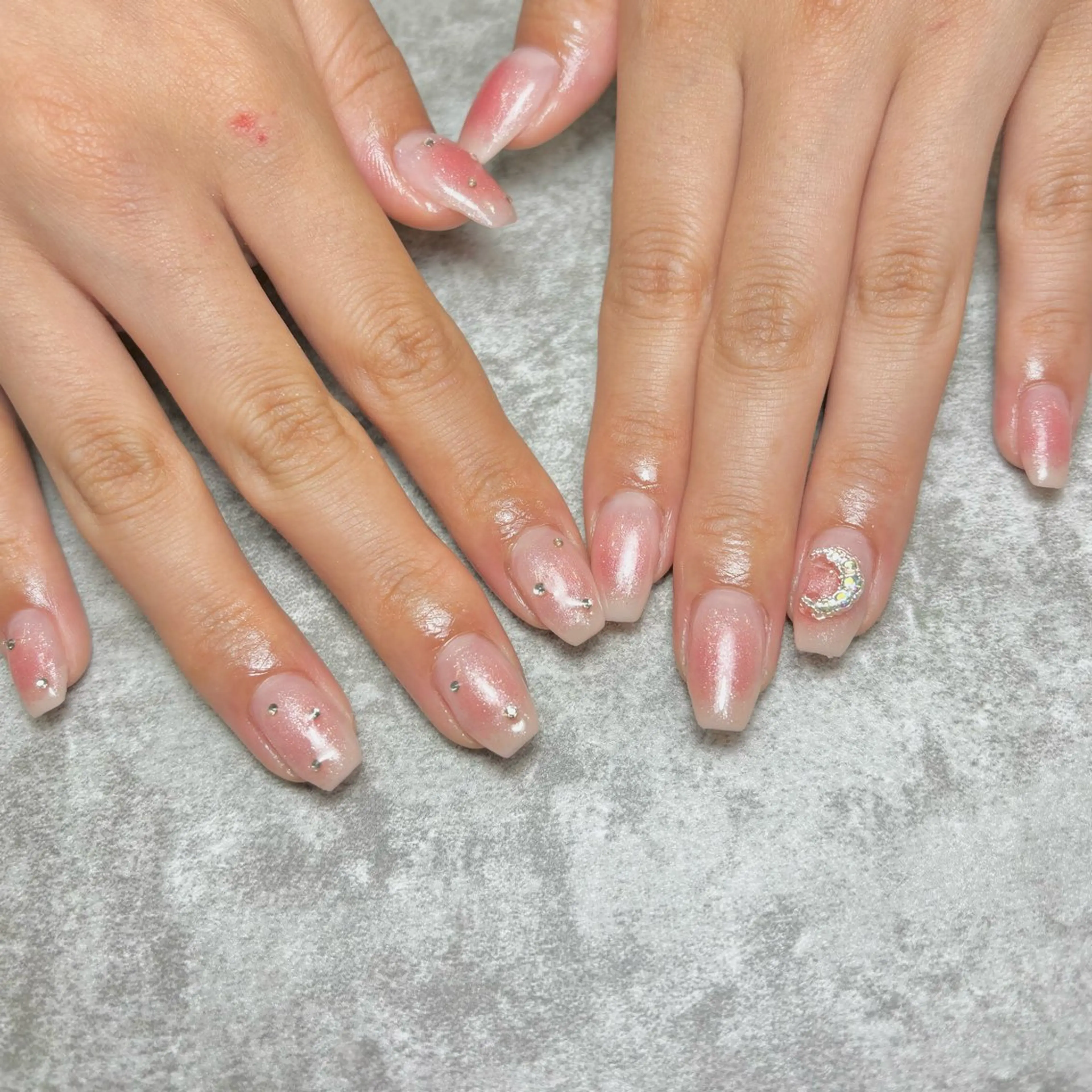 ネイル ハンドネイル charmant momokaのネイルデザイン