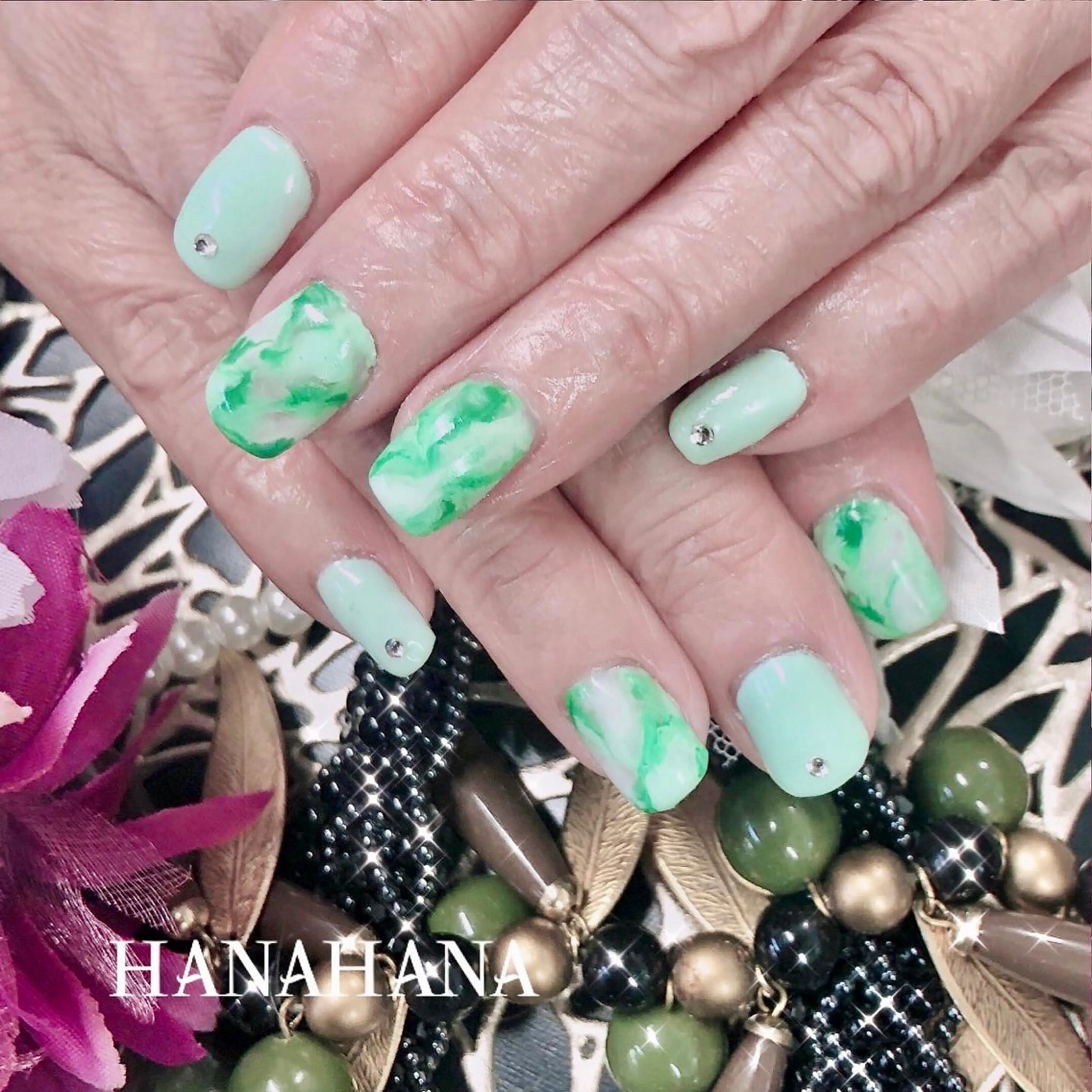 ネイル ジェルネイル HANAHANAのネイルデザイン