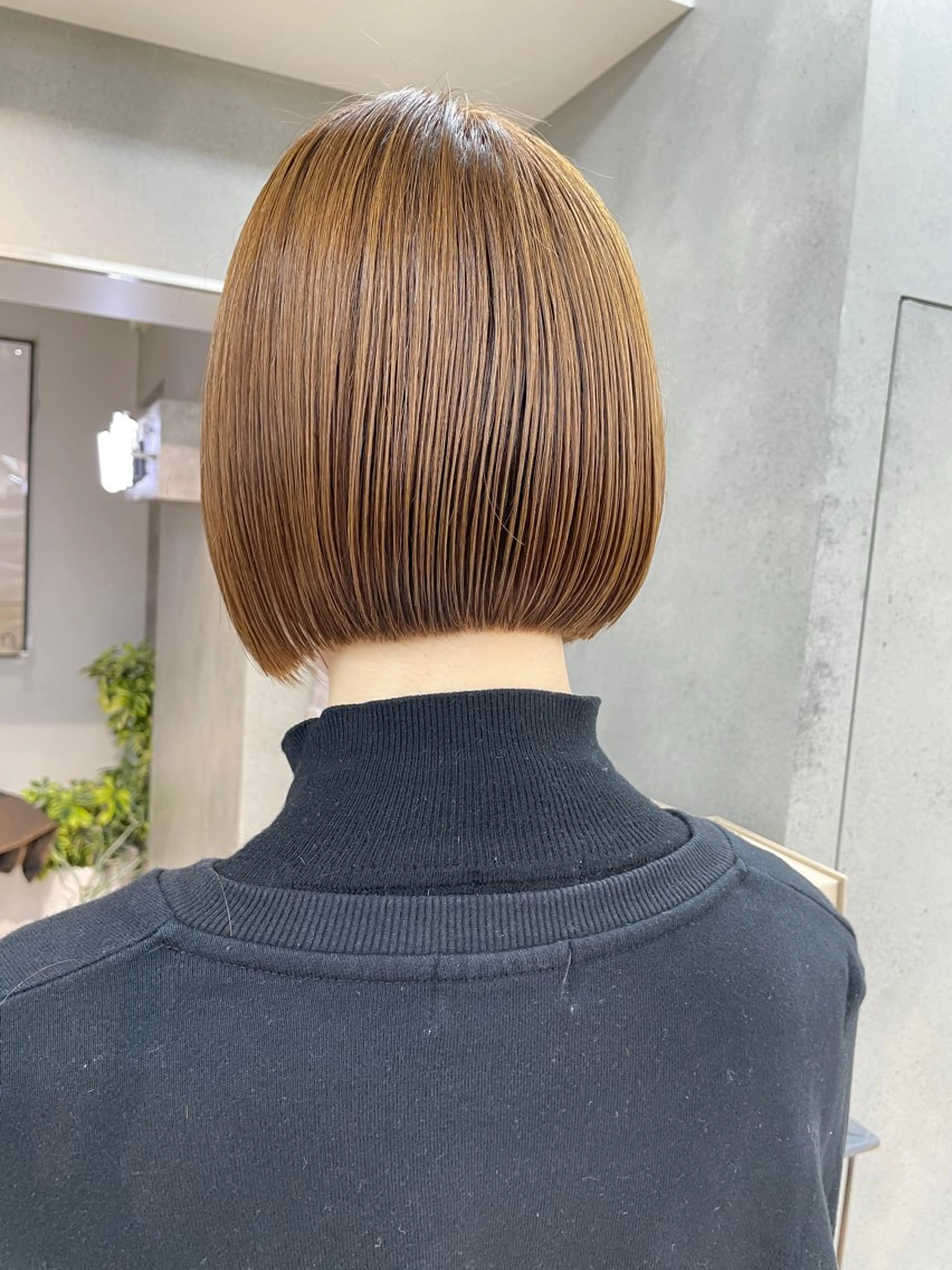 ショート カラー ヘアアレンジ ボブ/透明感ベージュ 🫧クルミ🌟のヘアスタイル