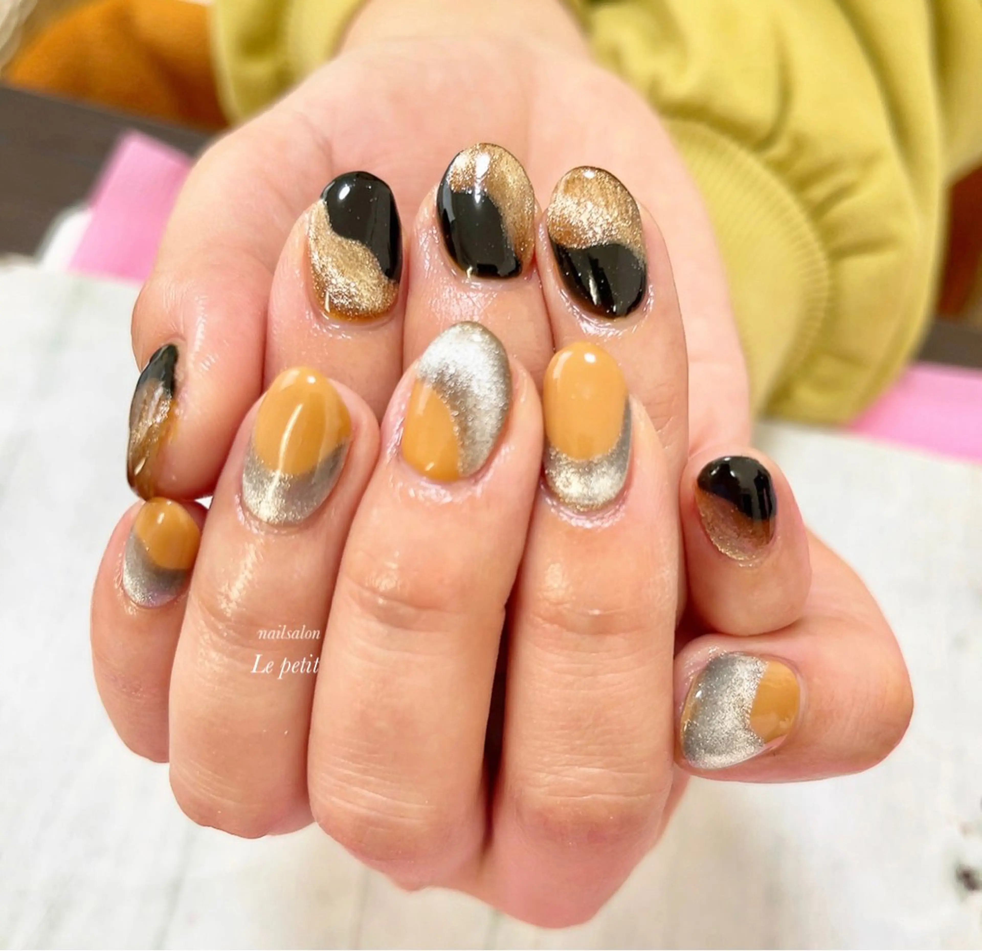 ネイル 石野 広佳のネイルデザイン