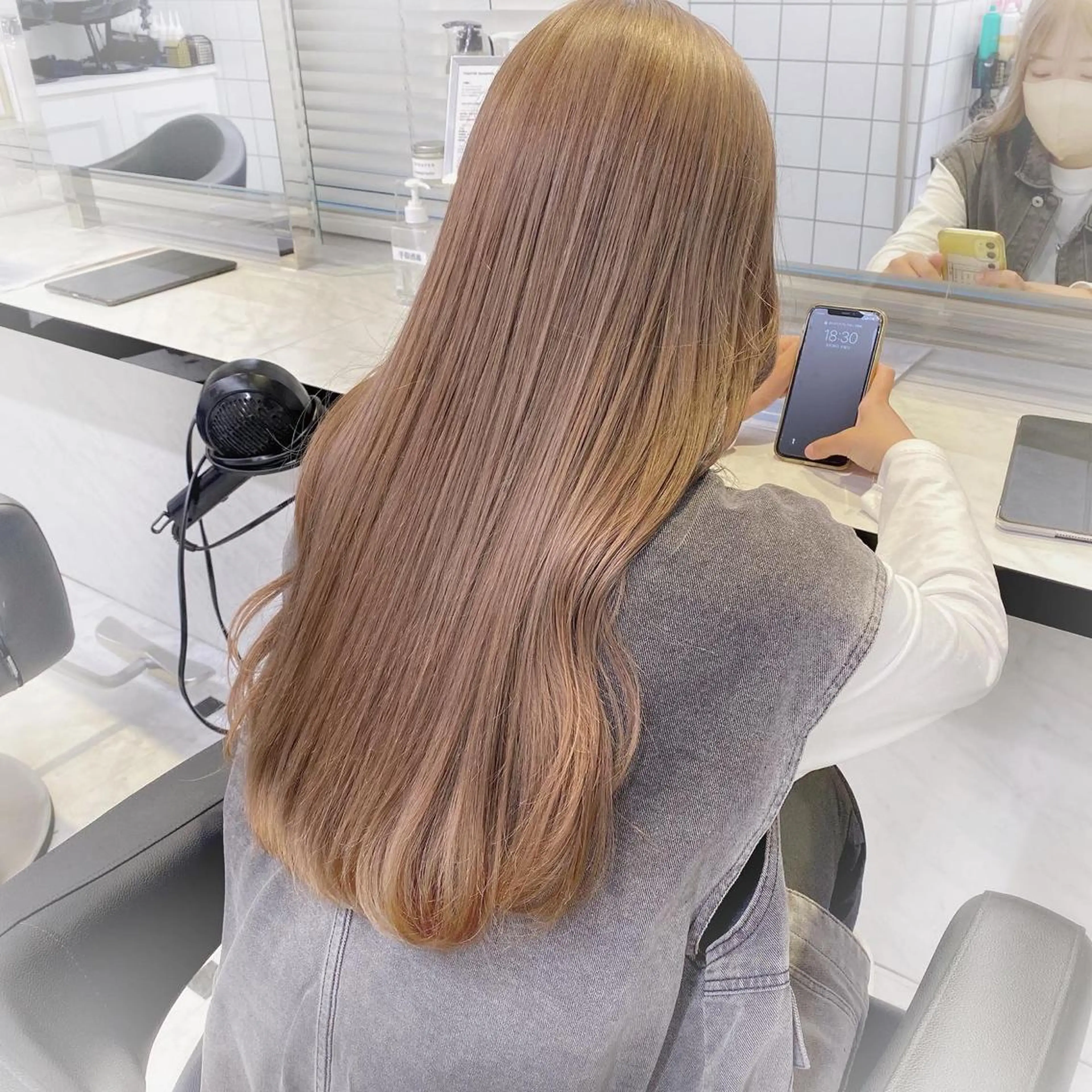 ロング カラー ダブルカラー 韓国ヘアKYONのヘアスタイル