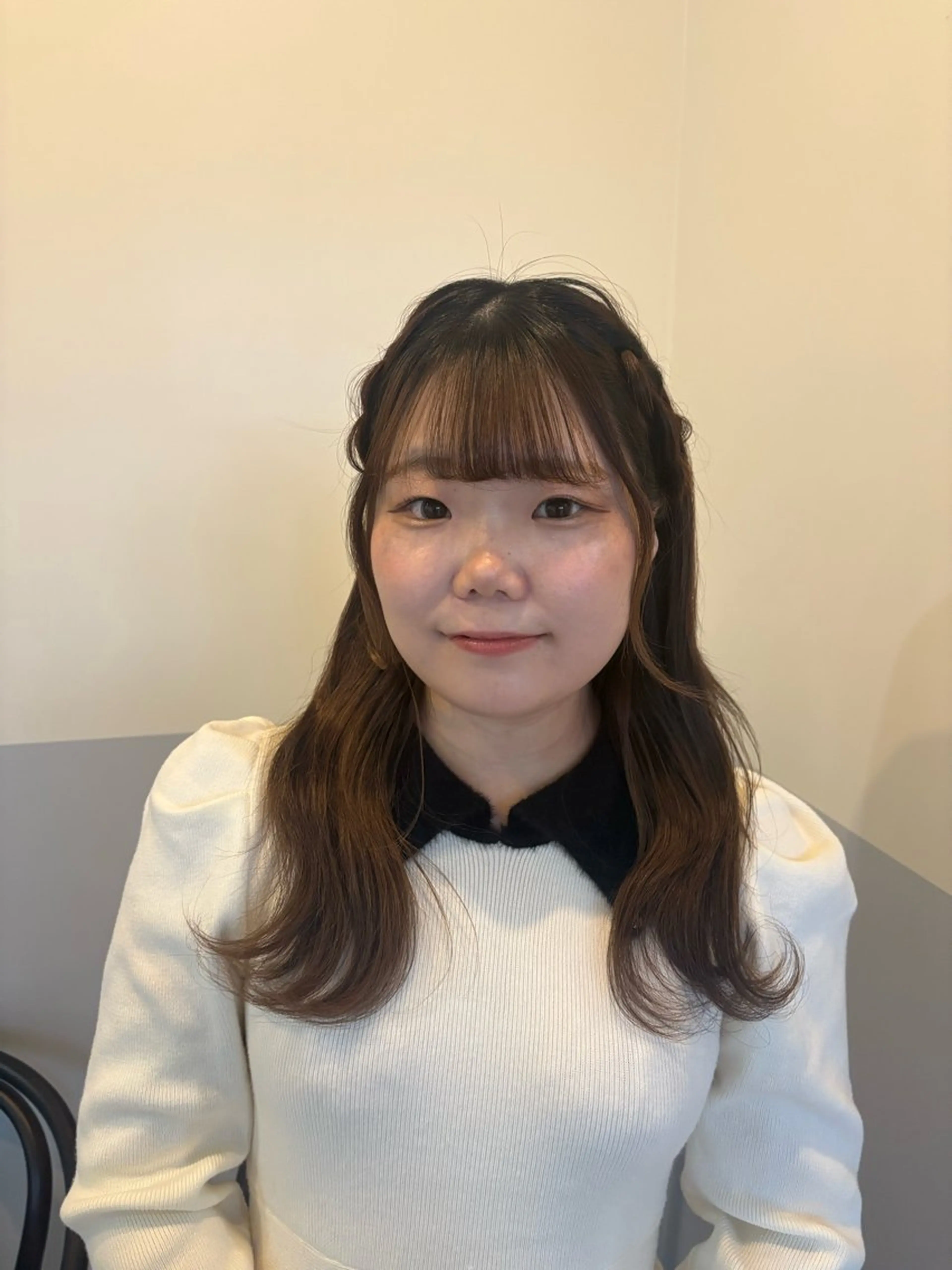 ヘアアレンジ カチューシャ 鈴木 美由華のヘアスタイル