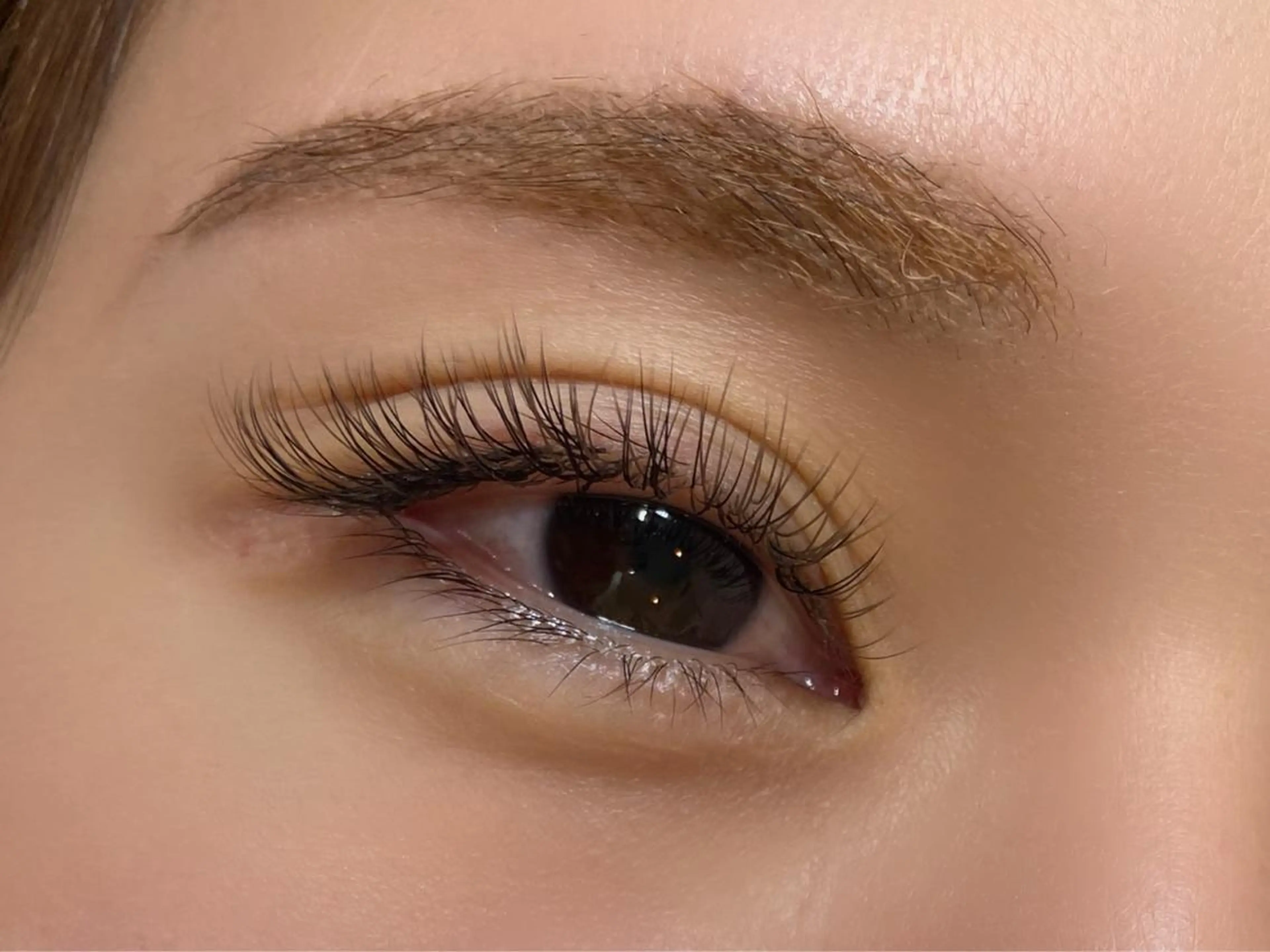 マツエク・マツパ カットスタジオピエロ所属・若江岩田マツエク SUNのマツエク・マツパデザイン