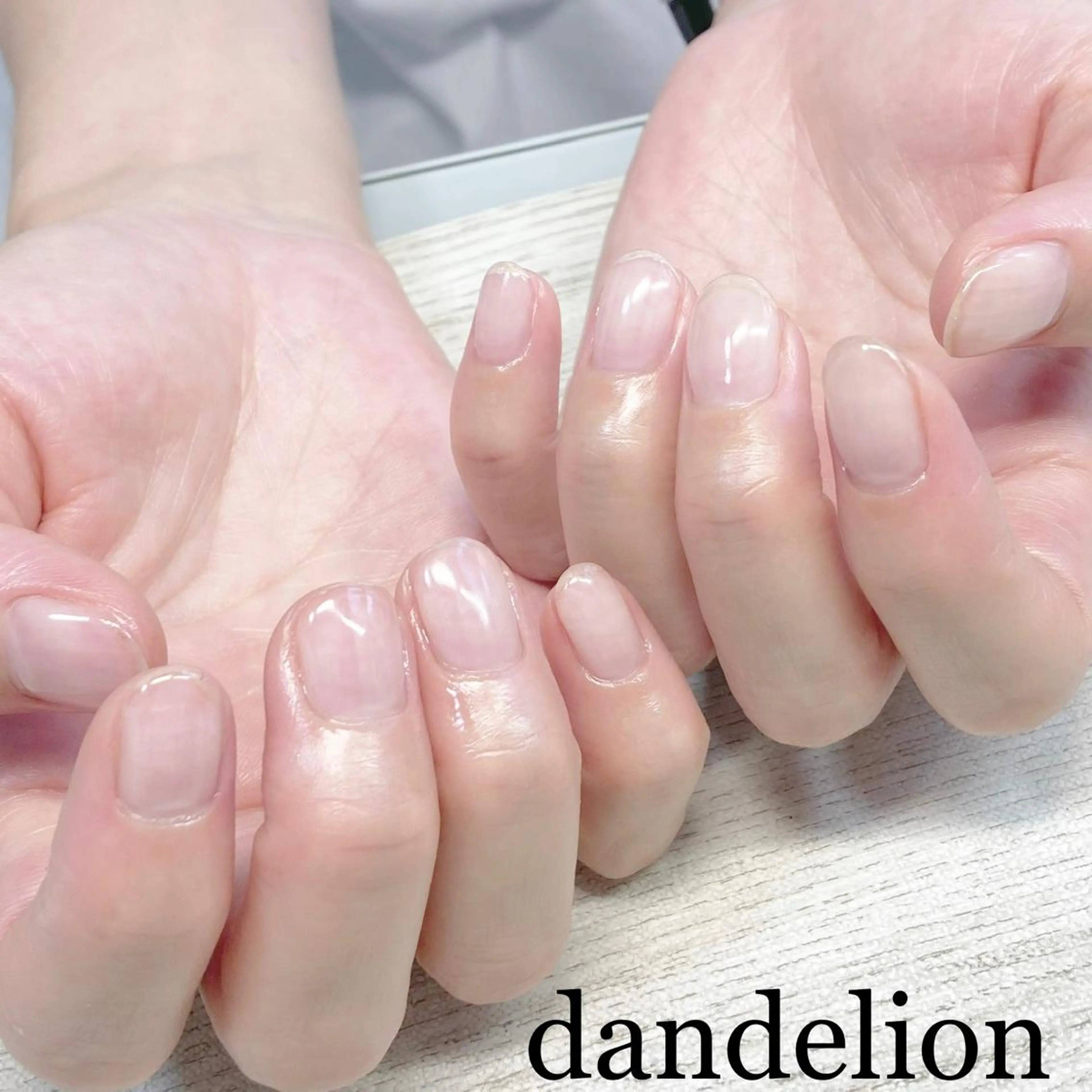 ネイル ハンドネイル ハンドケア dandelion ダンデライオンのネイルデザイン