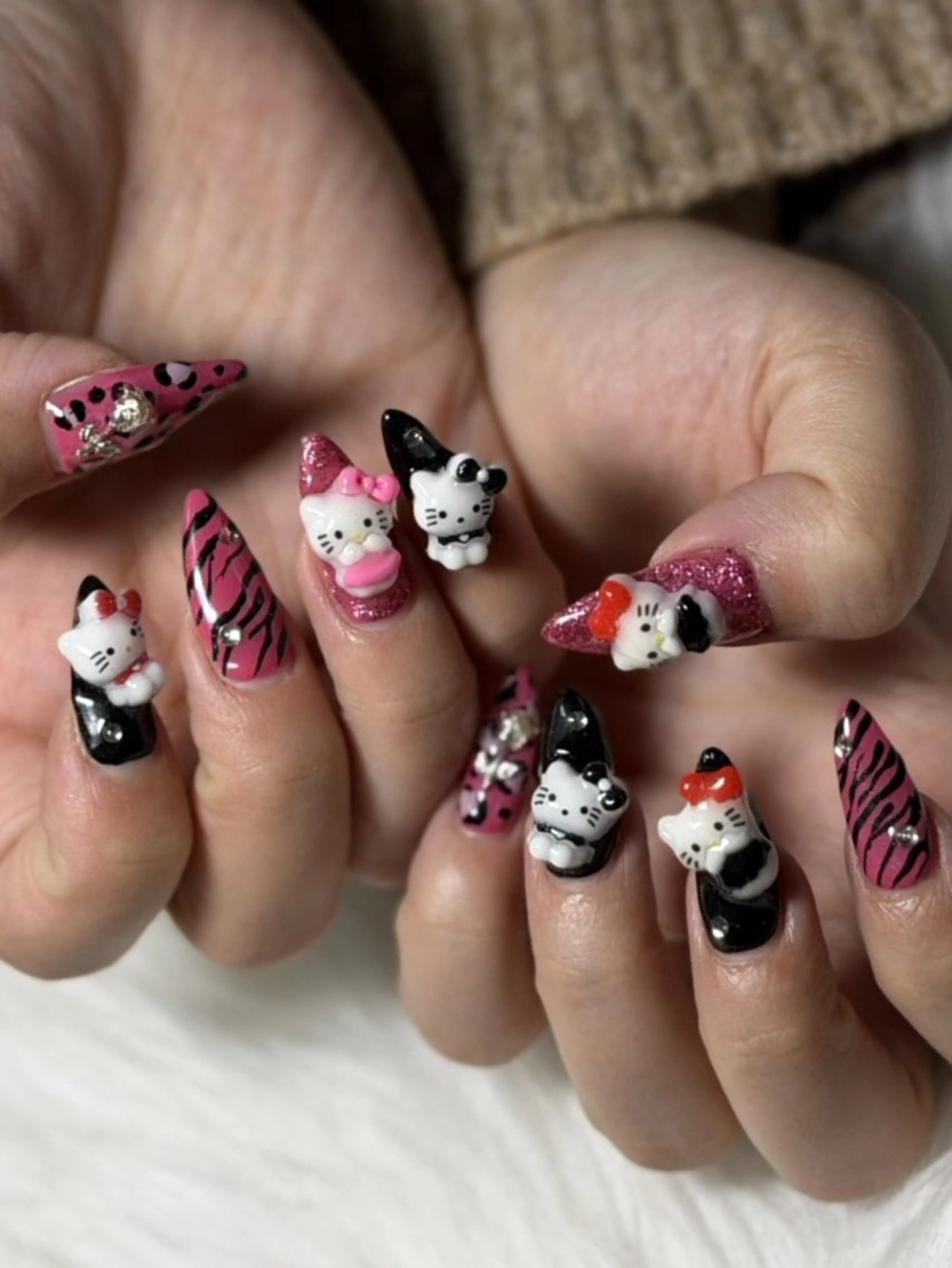 ネイル ハンドネイル Sunny Flower Nail所属・maeda  yunaのネイルデザイン