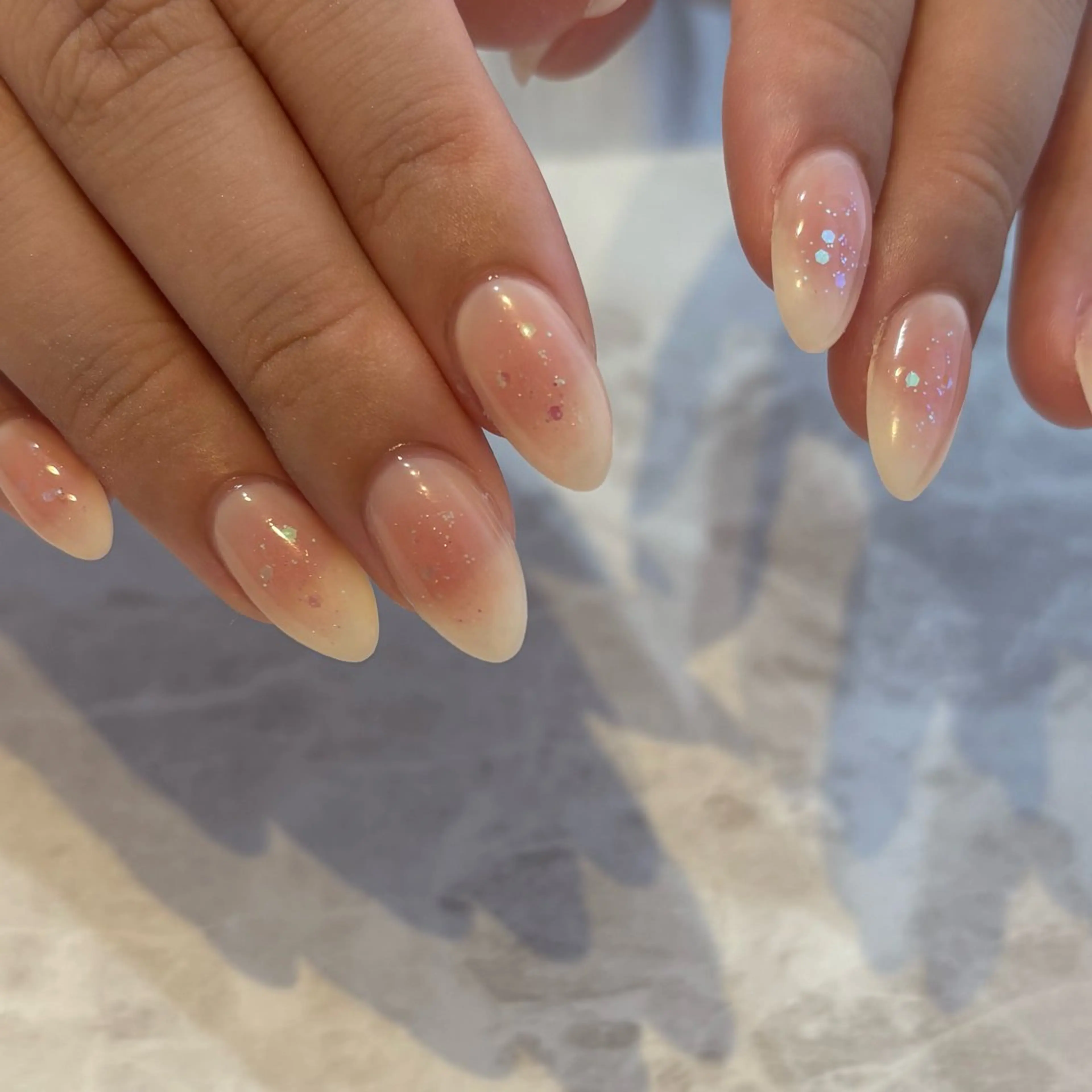 ネイル アートネイル チークネイル ハンドネイル private salon magique所属・Rina🫧 大阪/福島のネイルデザイン