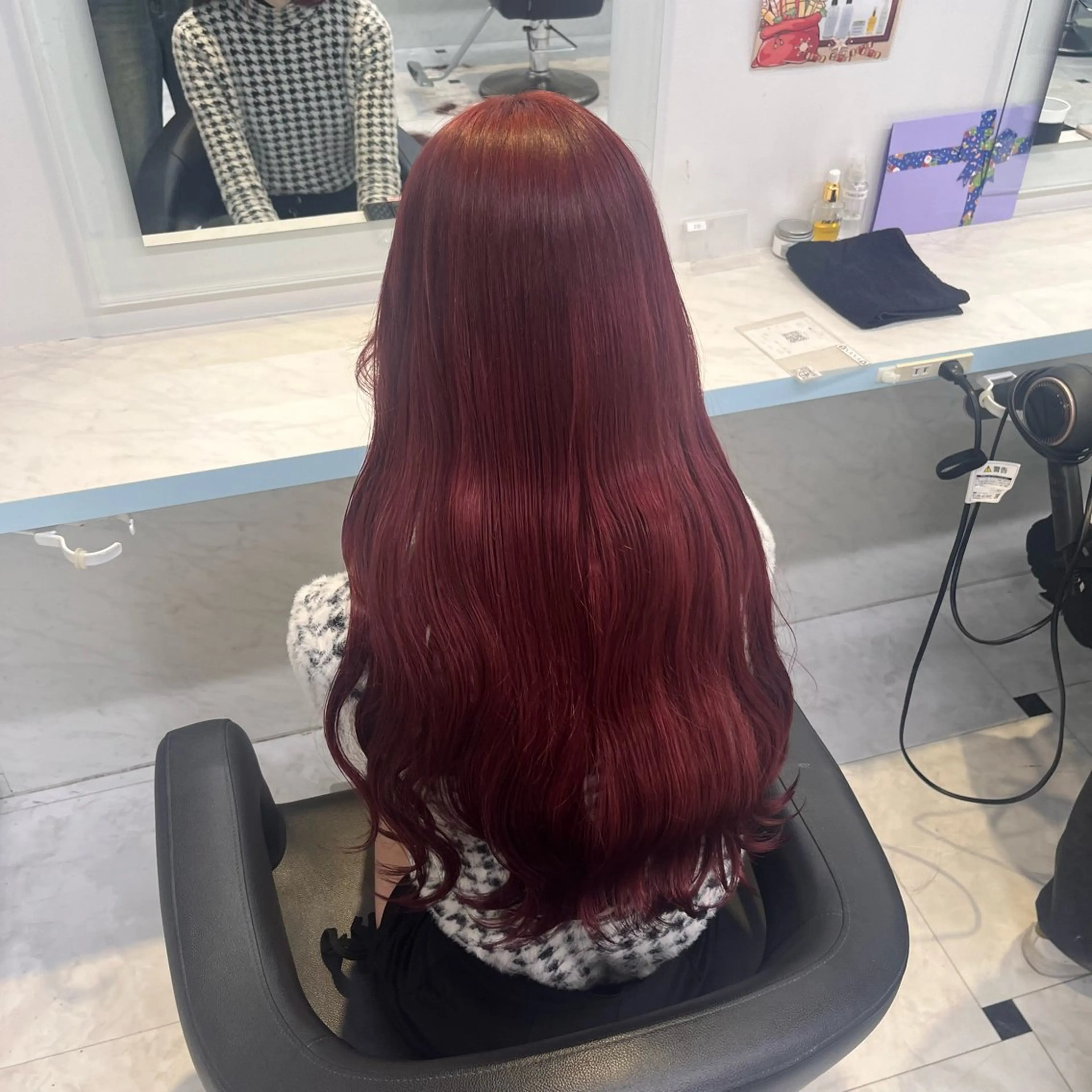 ロング カラー ヘアカラー トリートメント ヘアセット NANA🥀韓国ヘア /レイヤー/暖色🥀のヘアスタイル