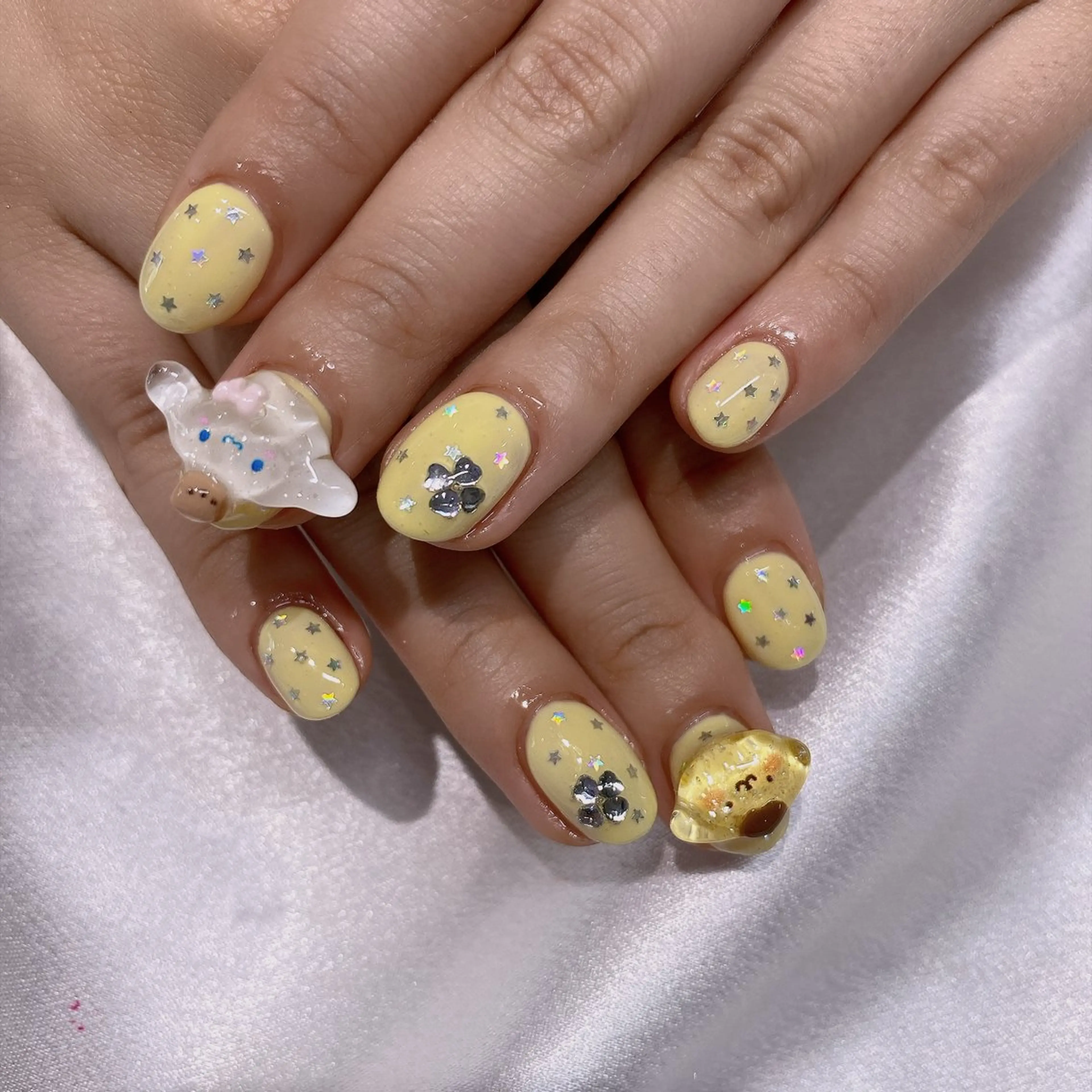 ネイル ハンドネイル M2ネイルサロン【長さ出し&フィルイン導入店】所属・長さ出し専門店 RIRIのネイルデザイン