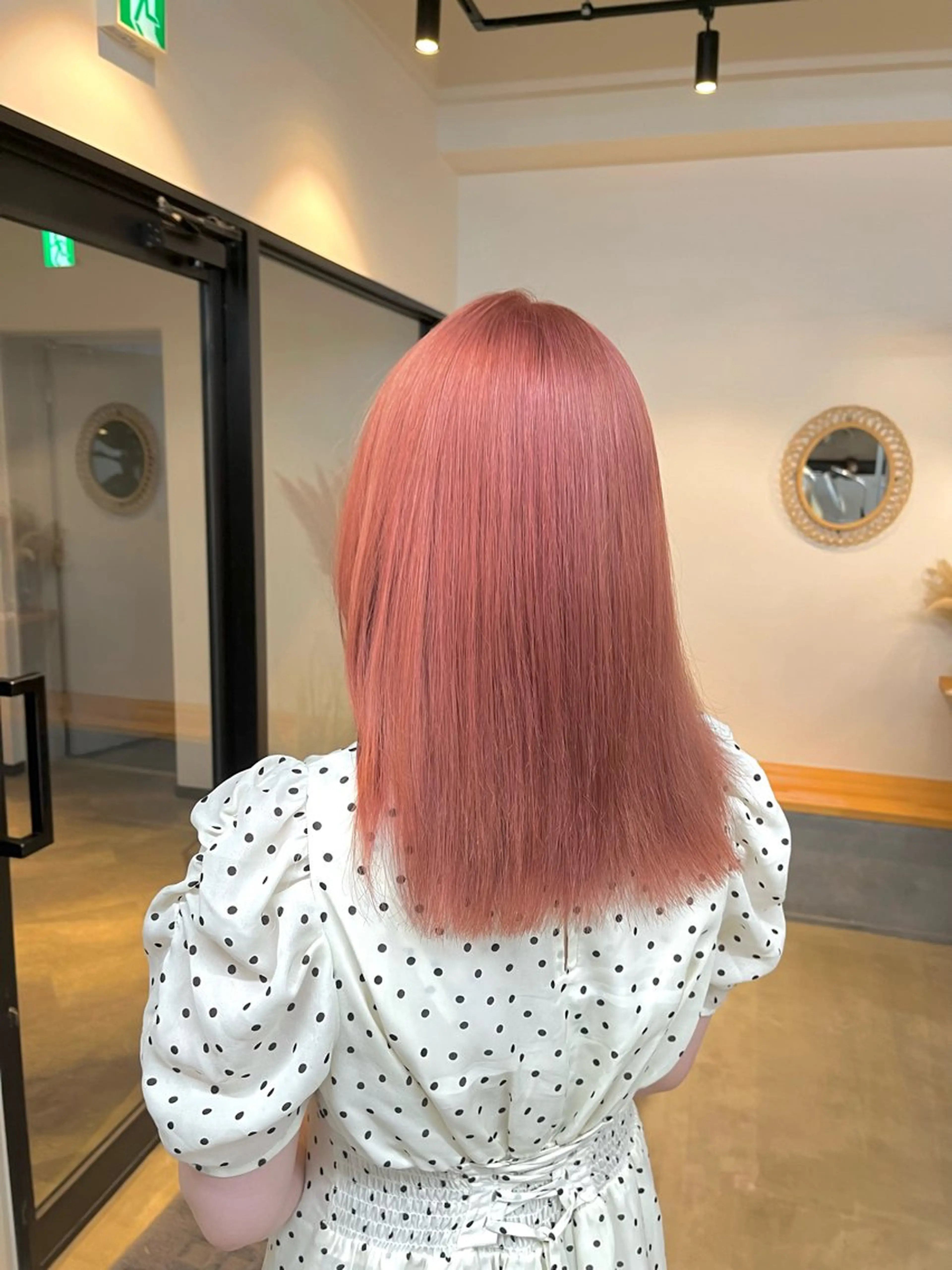 ミディアム カラー ヘアカラー ハイトーンカラ ー/小川のヘアスタイル