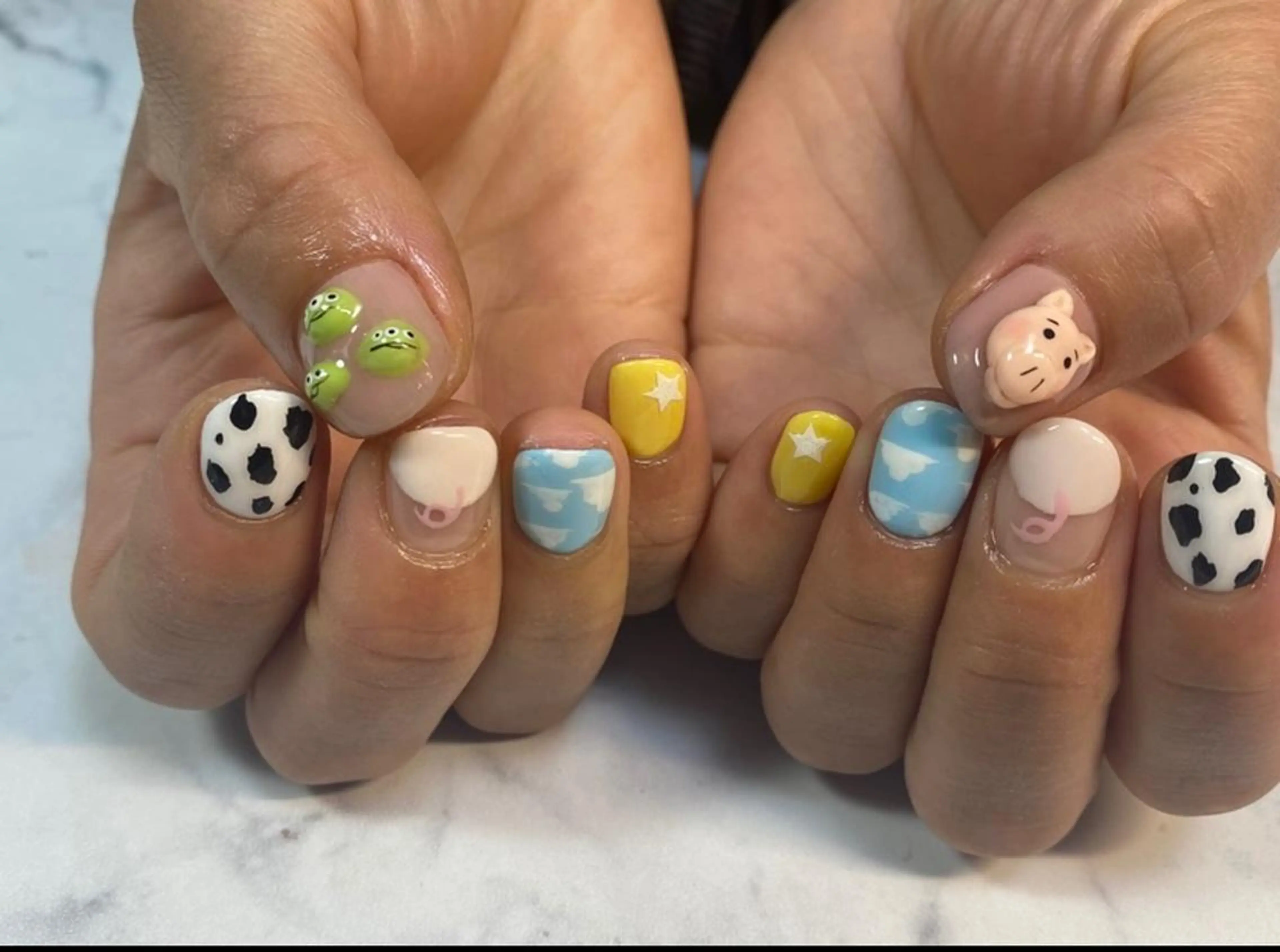 ネイル ハンドネイル mellow mのネイルデザイン