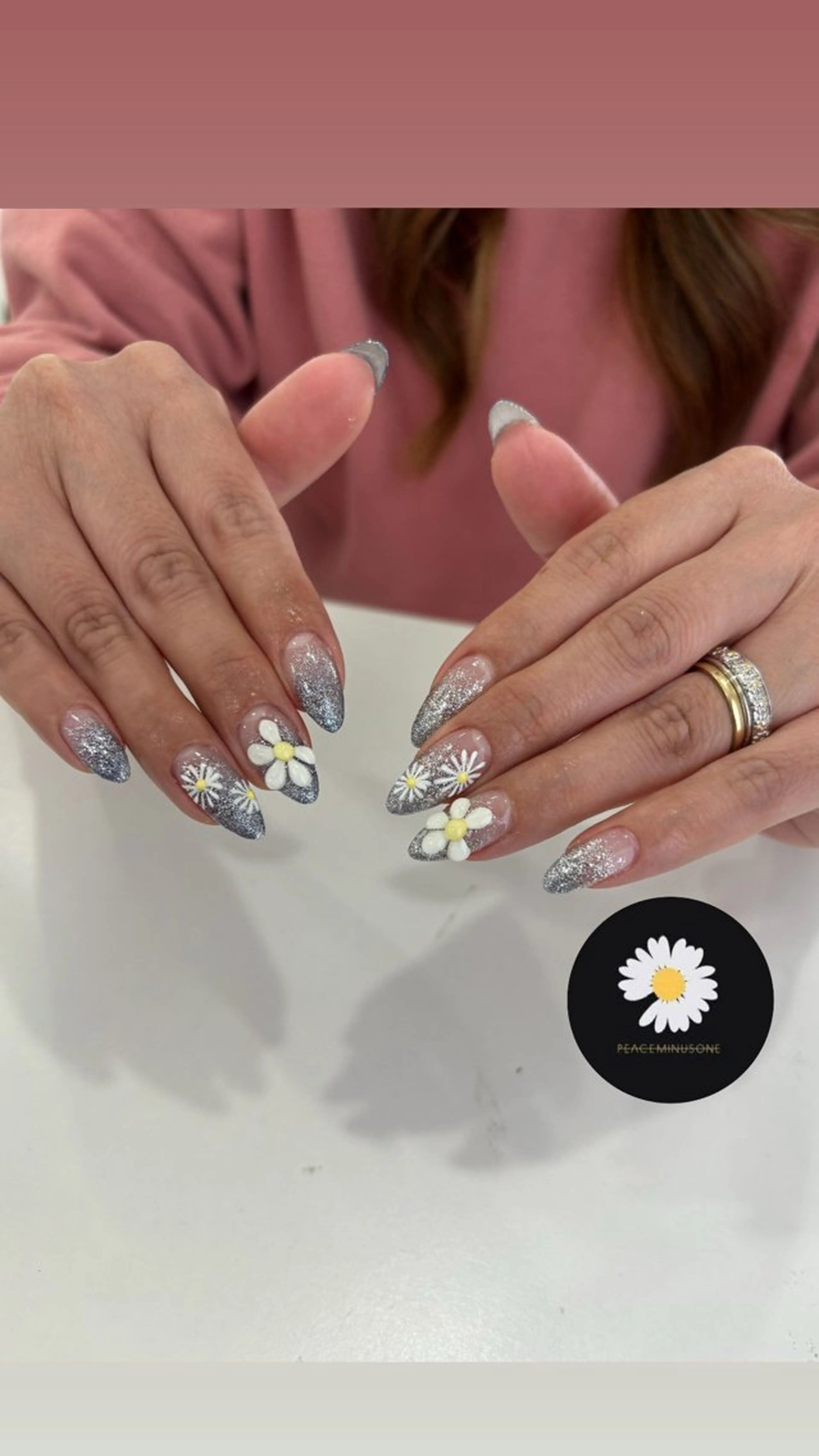 ネイル Studio Rosé所属・studioRose Rinのネイルデザイン