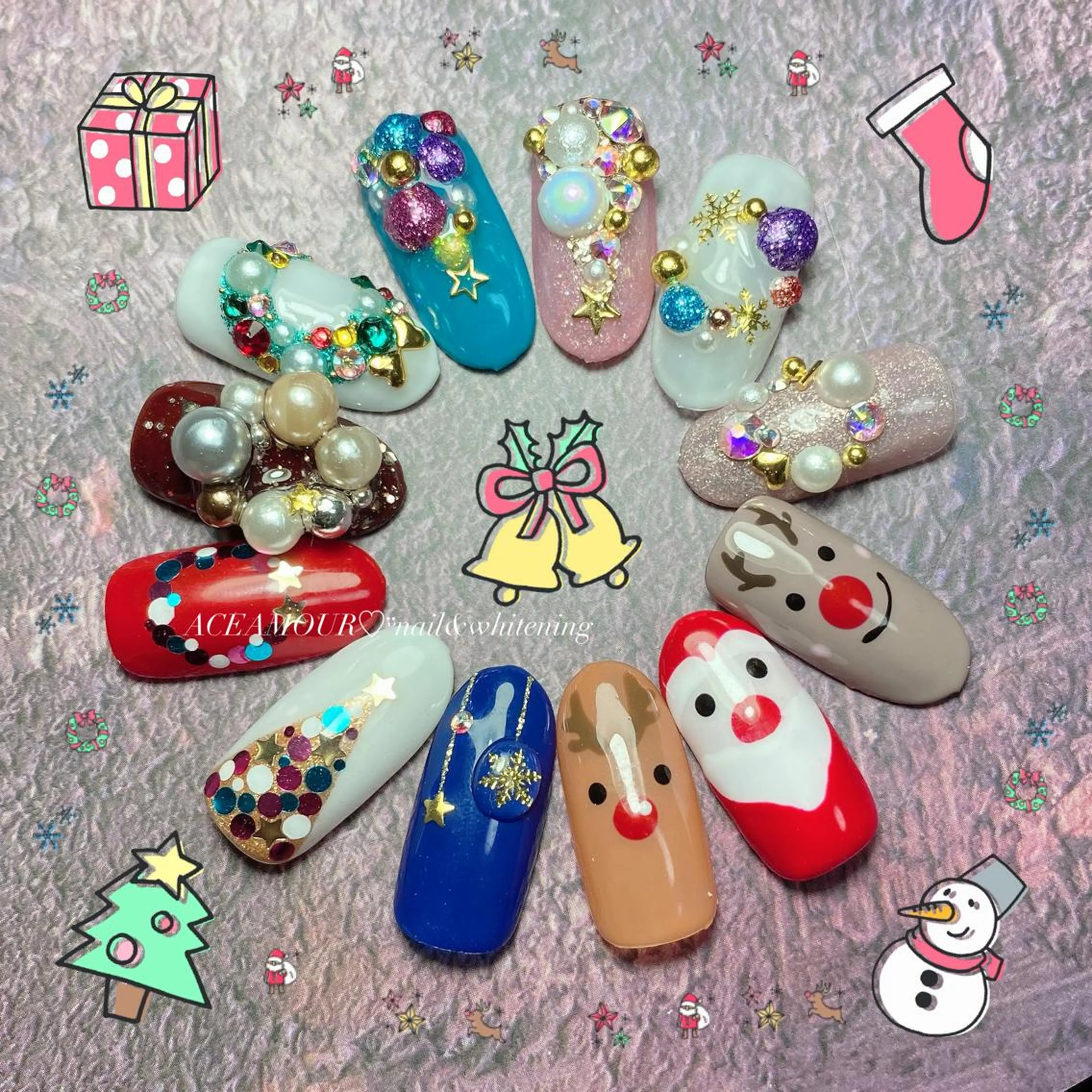 ネイル 冬ネイル クリスマス ネイル/耳つぼ /新ホワイトニングのネイルデザイン