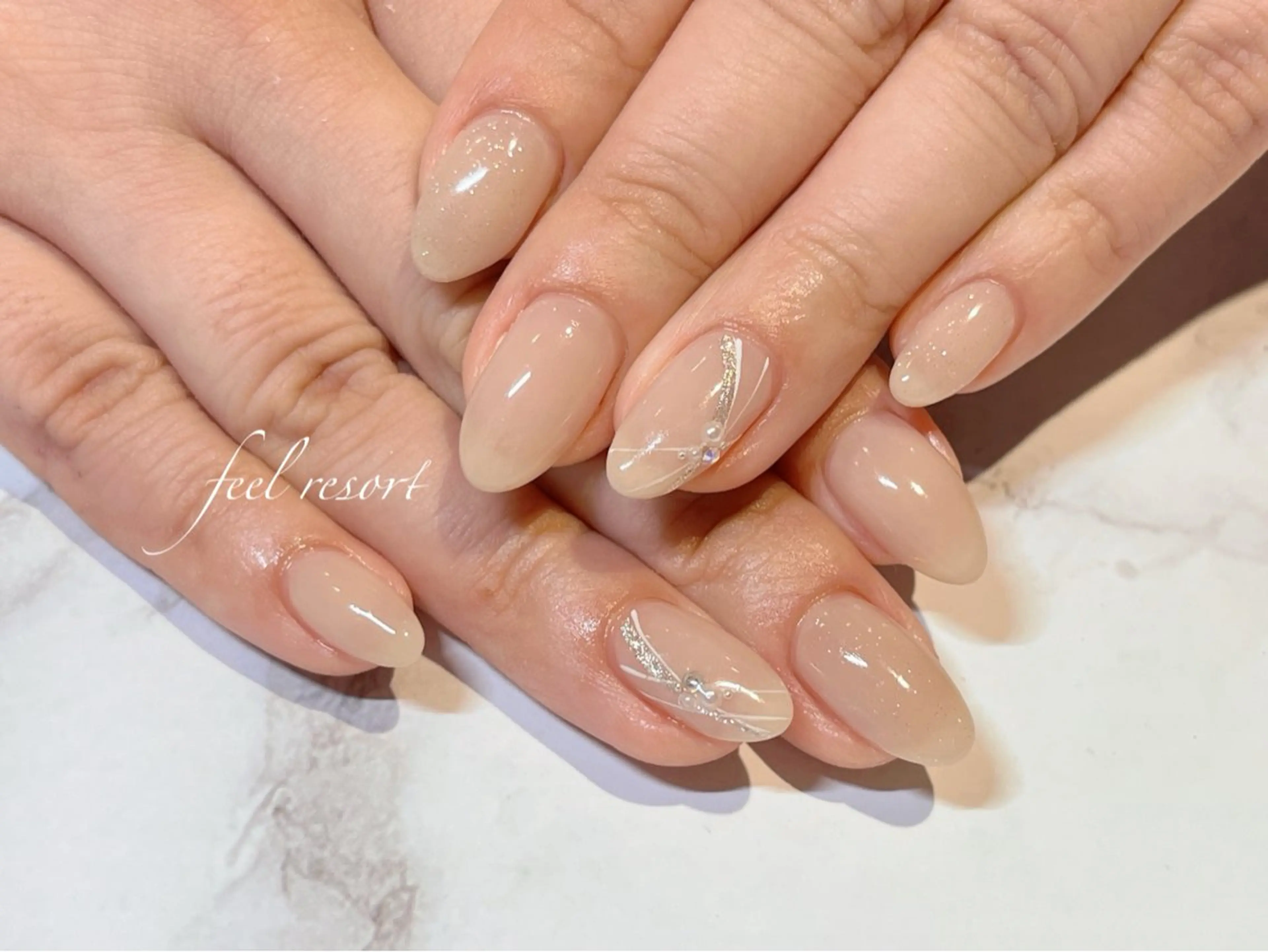 ネイル 長さ出し フットネイル フレンチネイル ジェルネイル ガラスフレンチ ハンドネイル Lien（リアン） 銀座駅6分のネイルデザイン