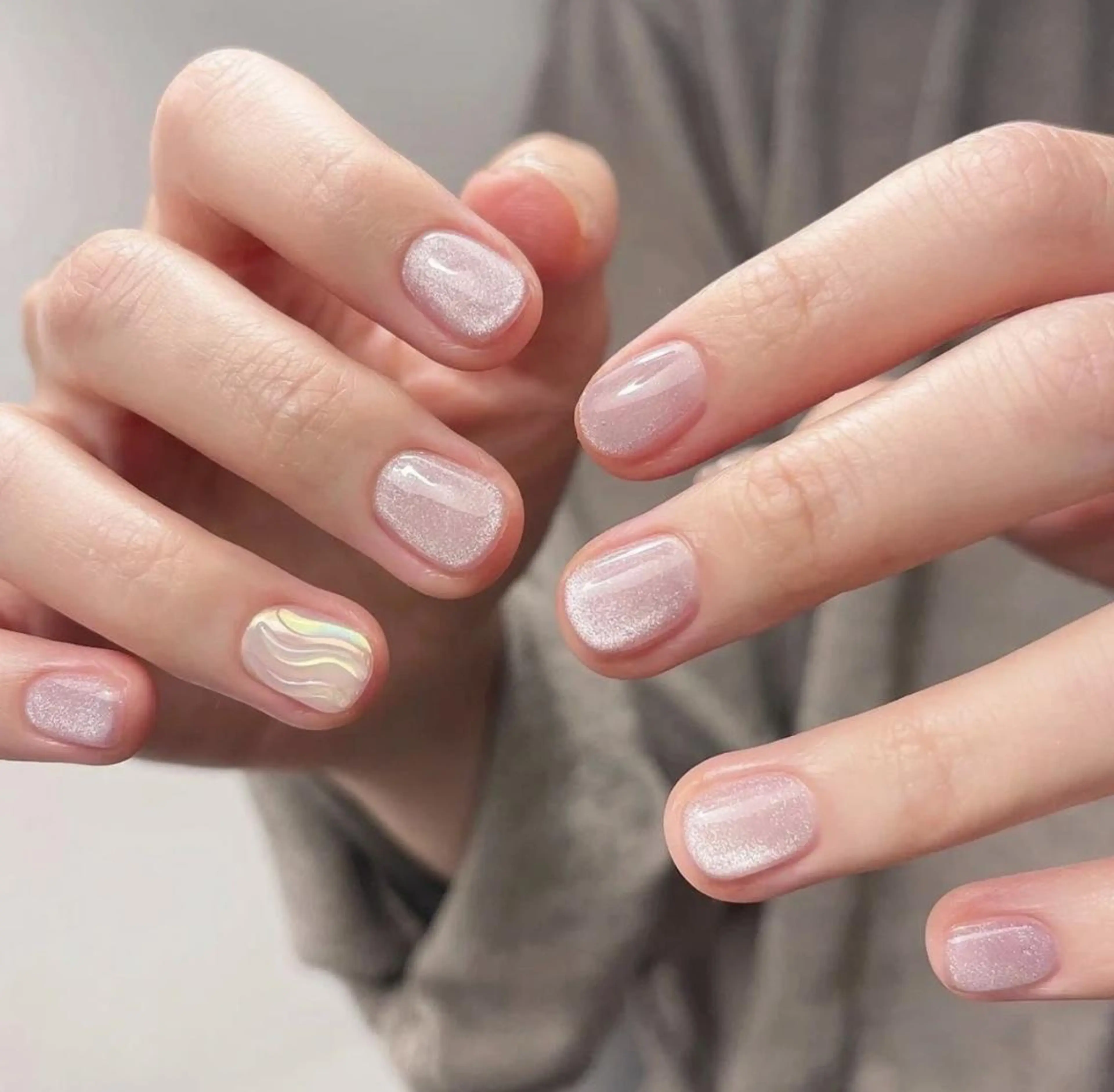 ネイル シンプルネイル Queens ゲンのネイルデザイン