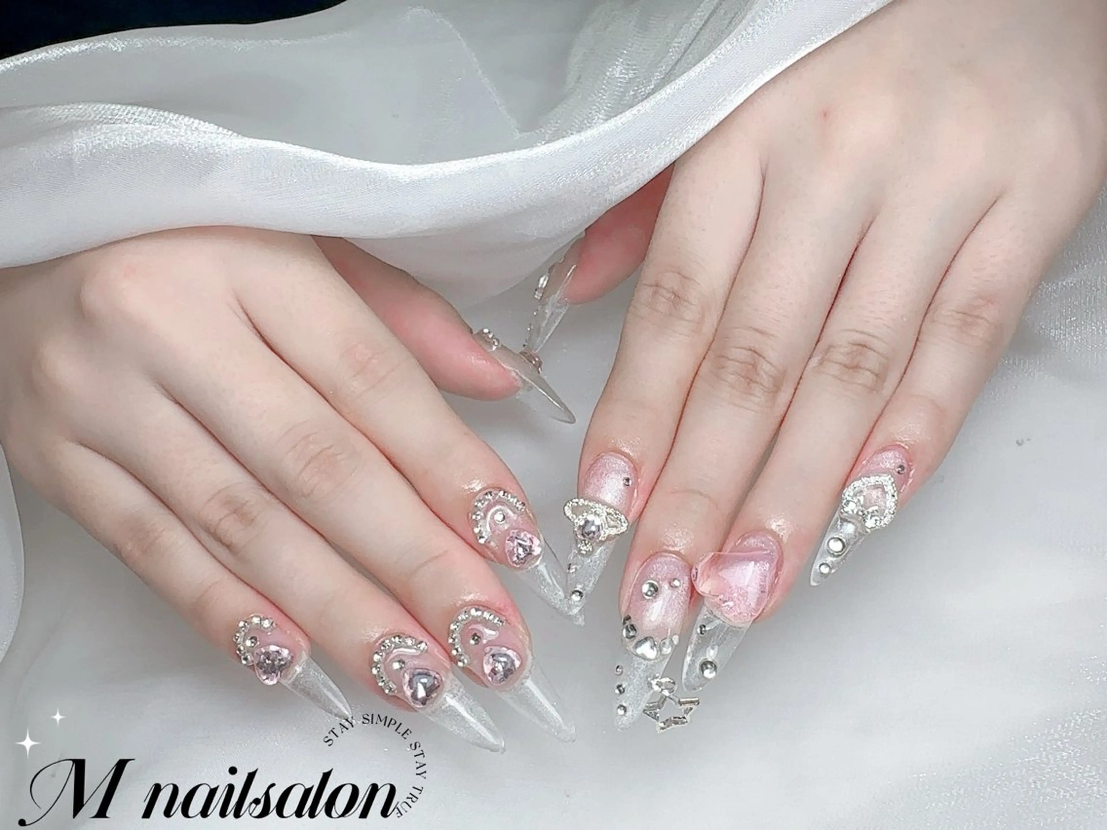 ネイル ハンドネイル M🌷nail 長さだし専門店のネイルデザイン