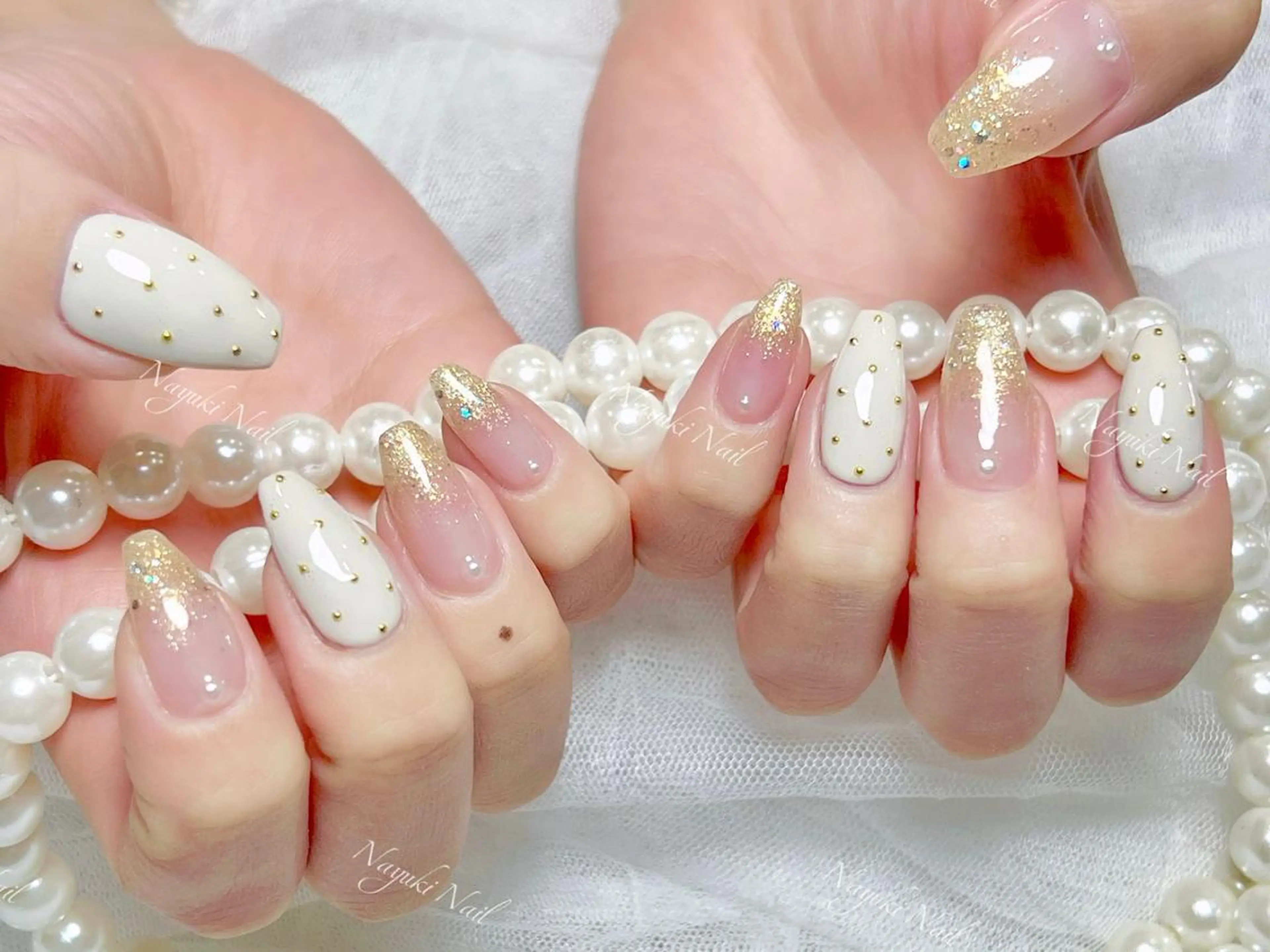 ネイル 🦋 Queenieのネイルデザイン