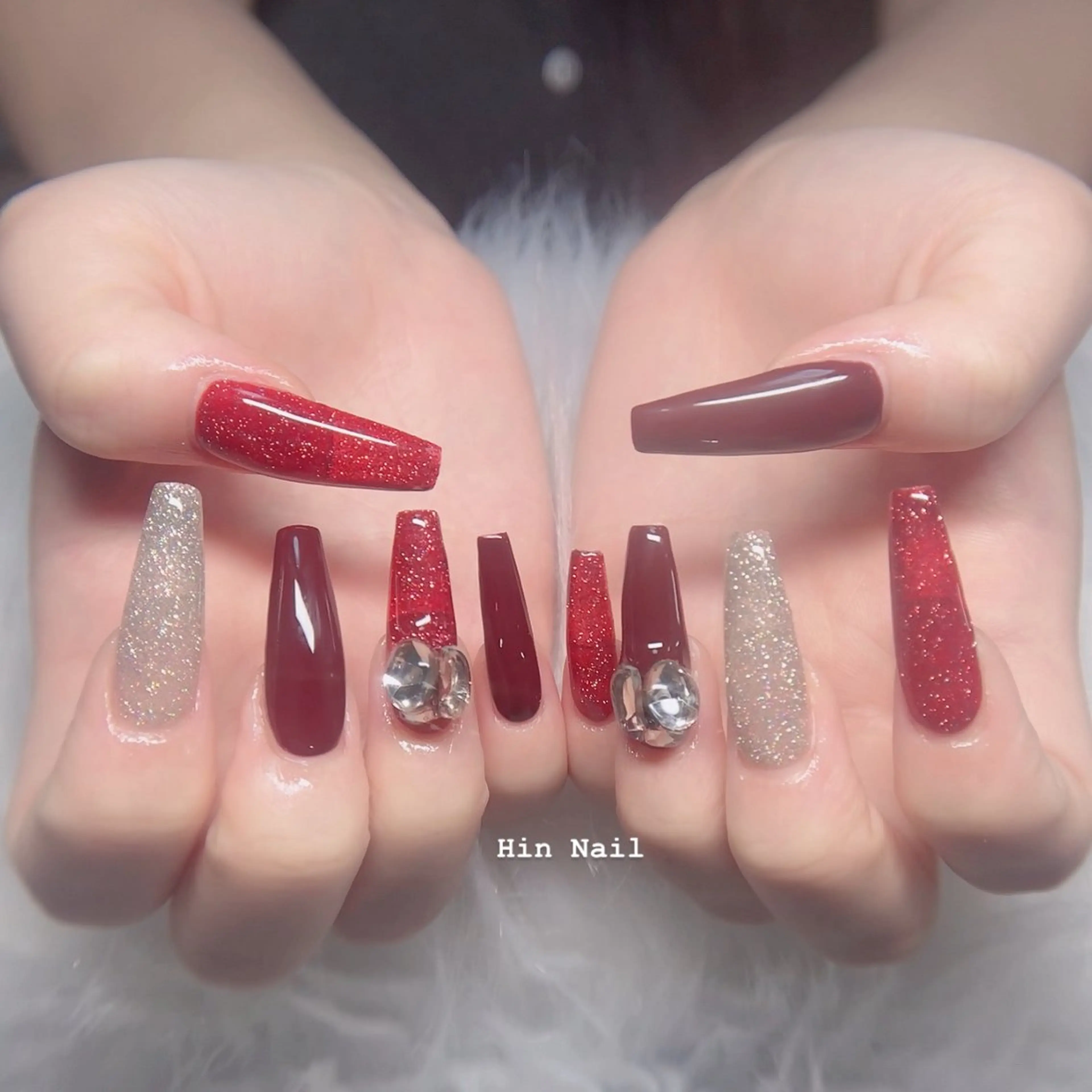 ネイル HIN NAILのネイルデザイン