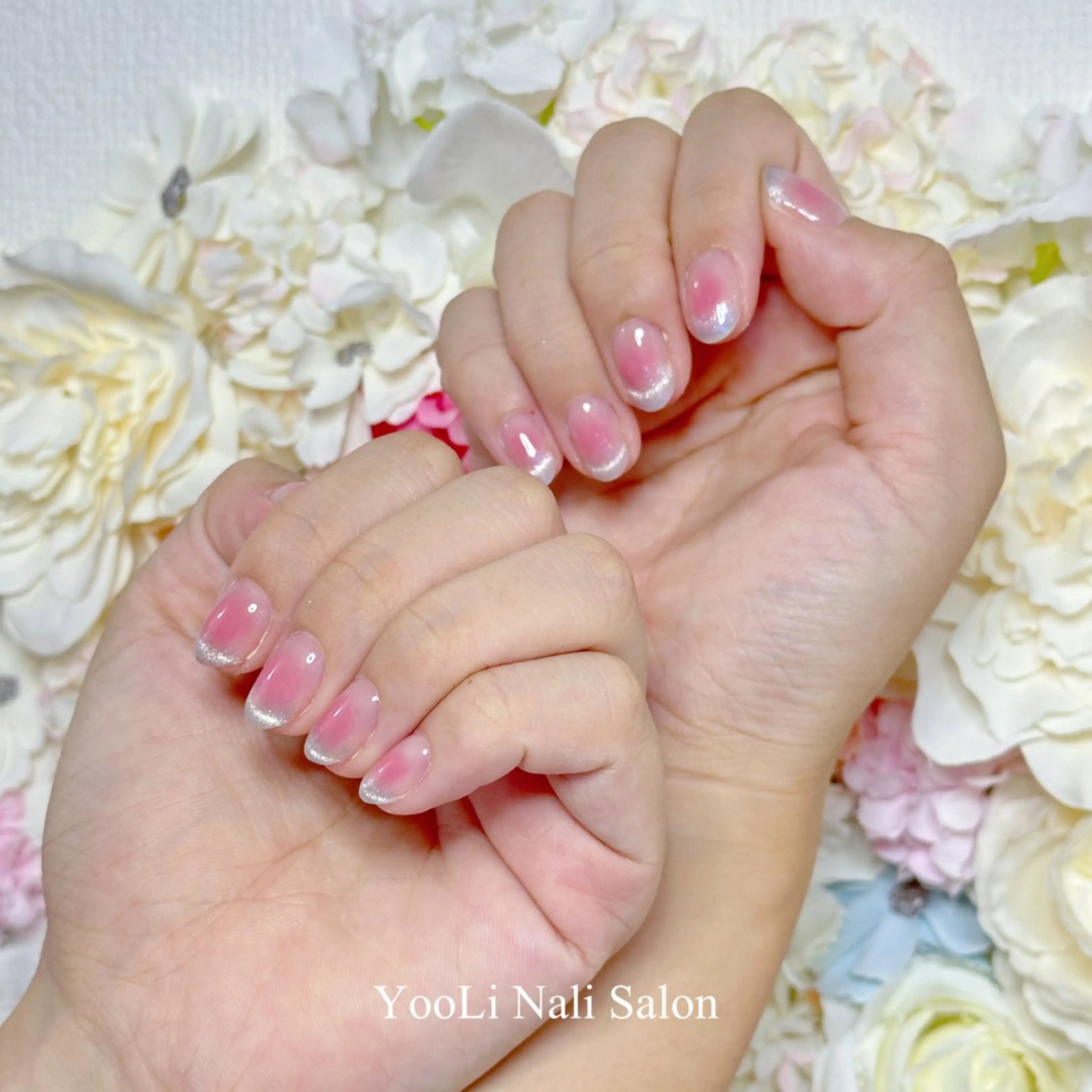 ネイル オーロラネイル チークネイル フレンチネイル ガラスフレンチ グラデーション 🎀 あやのネイルデザイン